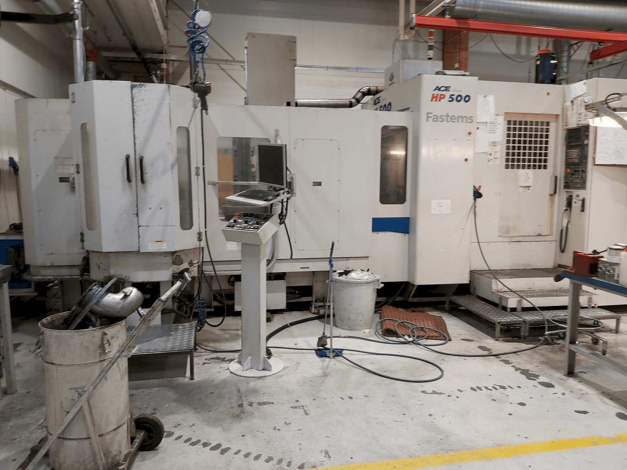 Prikaz stroja Doosan ACE 500 HP sprijeda