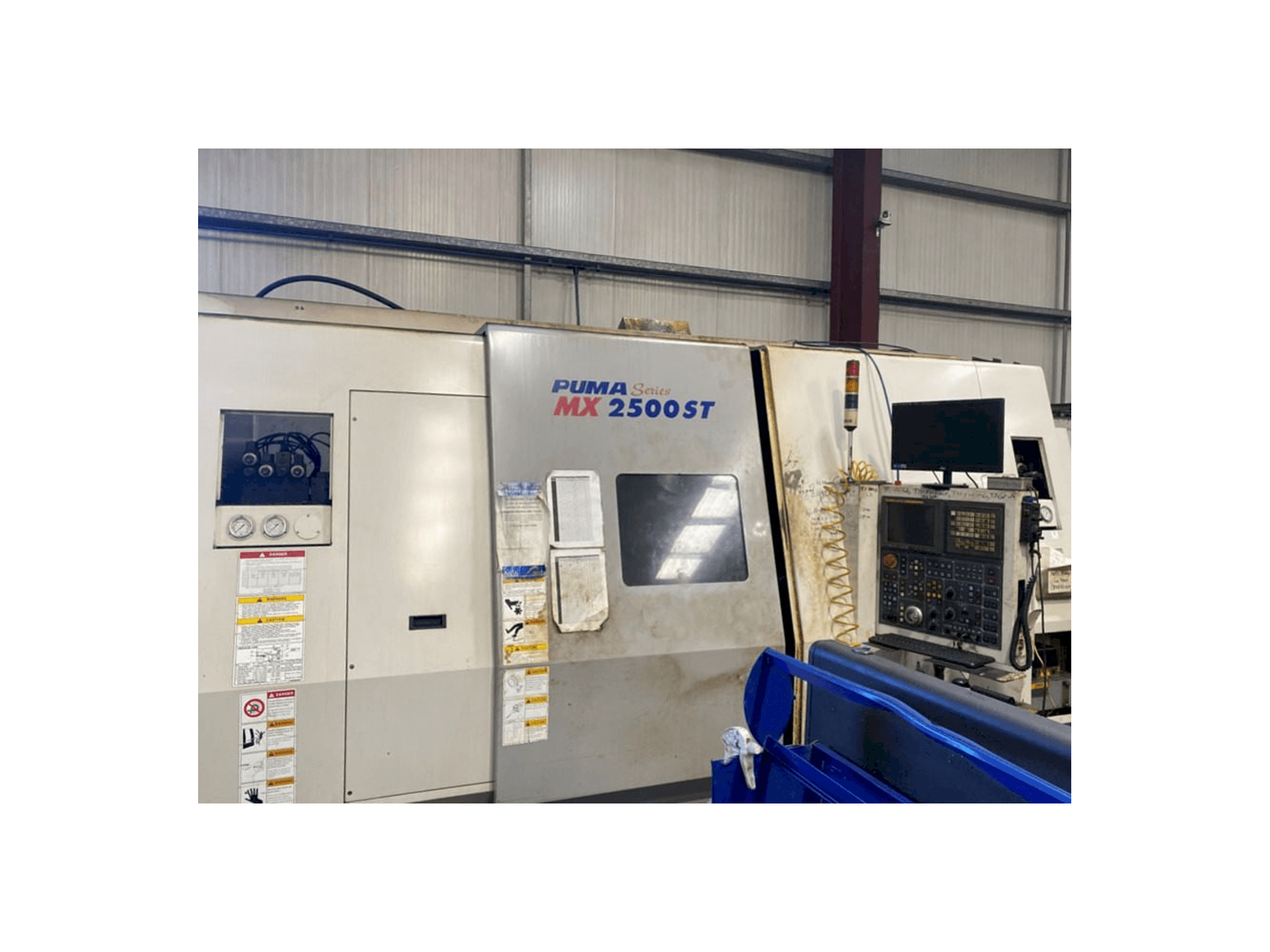 Prikaz stroja DAEWOO PUMA MX2500ST sprijeda