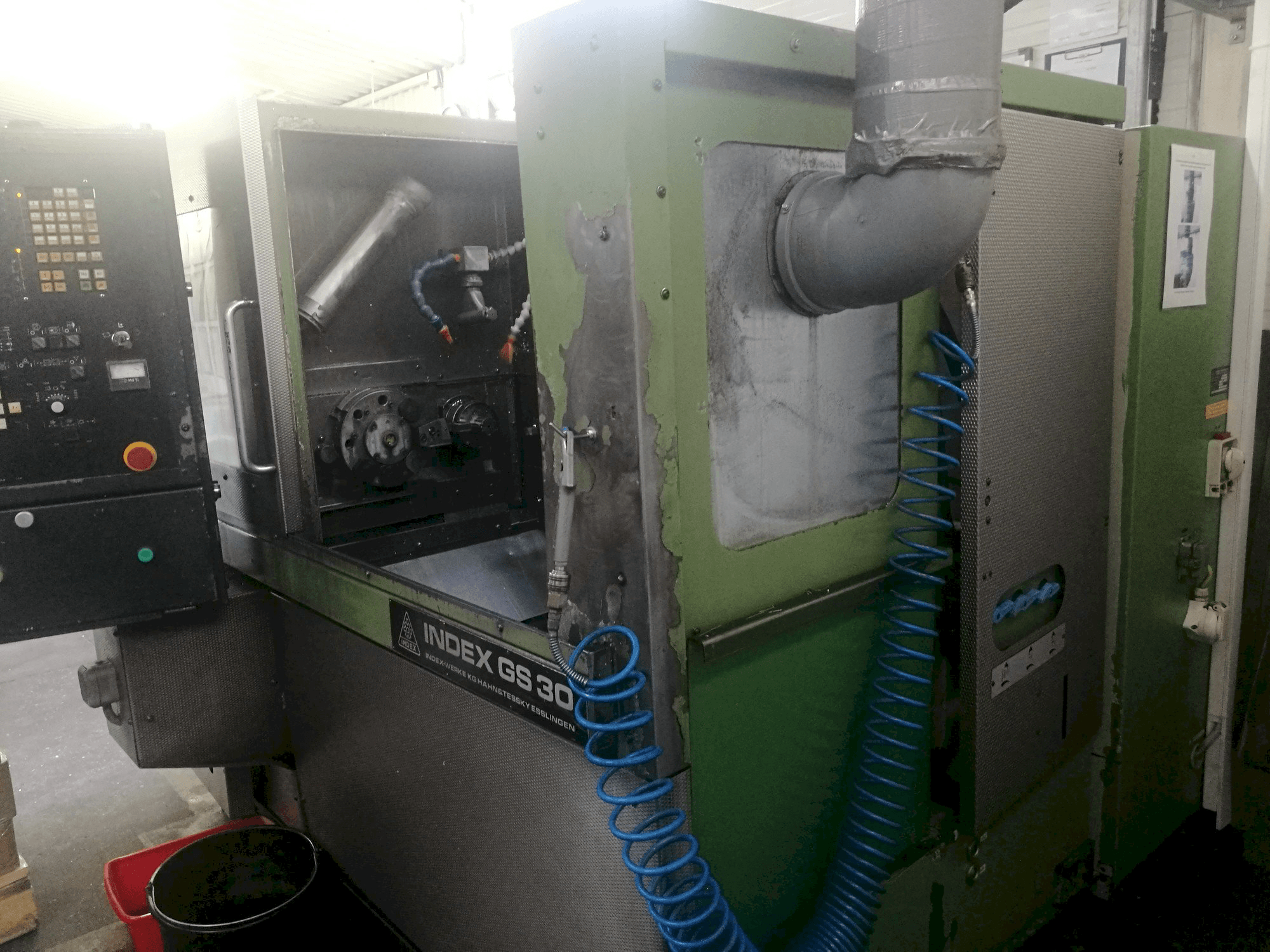 Prikaz stroja Index GS 30 sprijeda