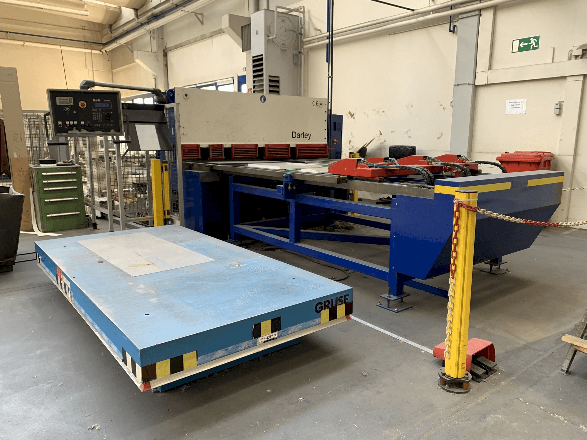 Prikaz stroja Darley VS 2100 X 4 sprijeda