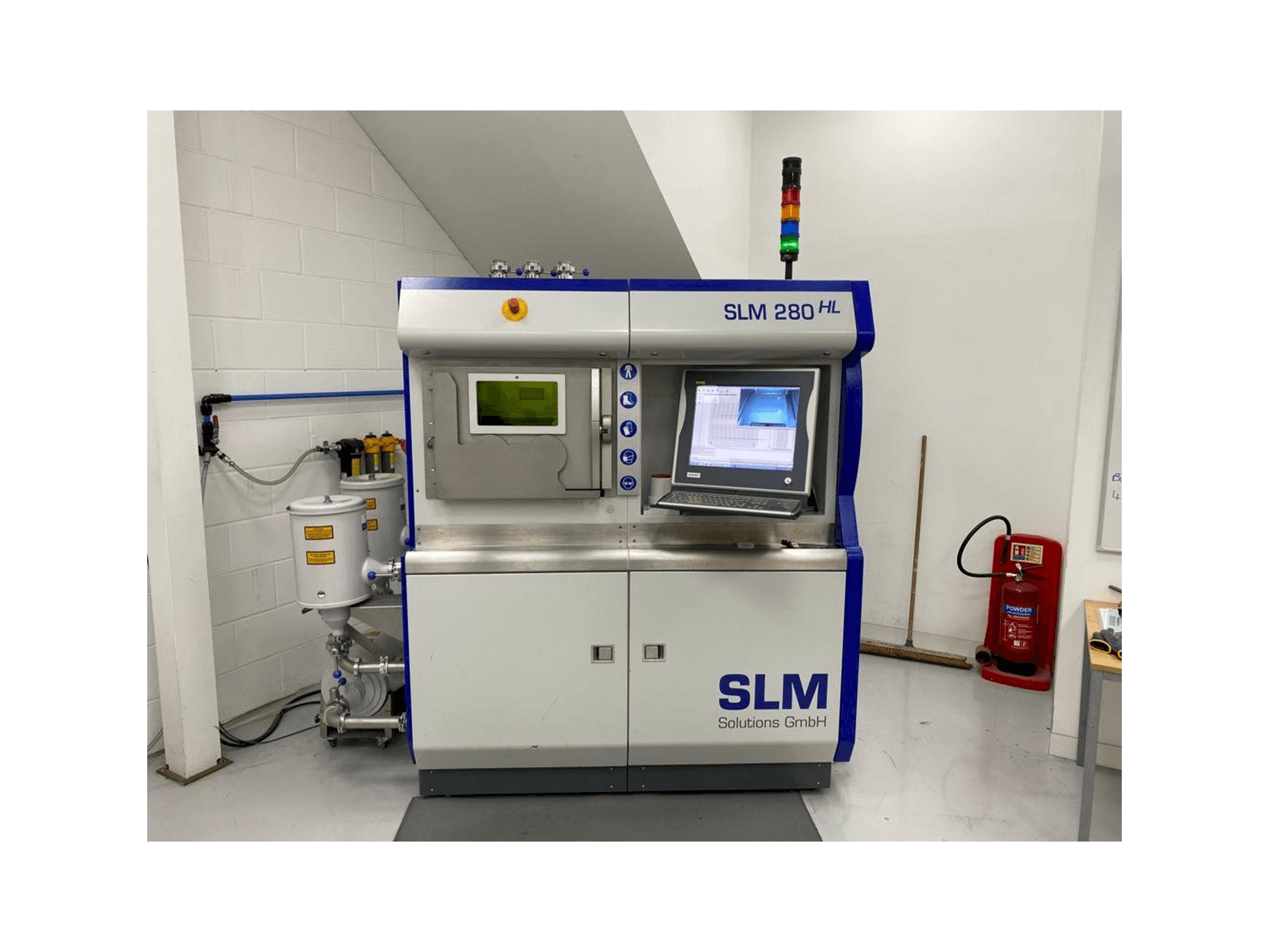 Prikaz stroja SLM 280 HL sprijeda