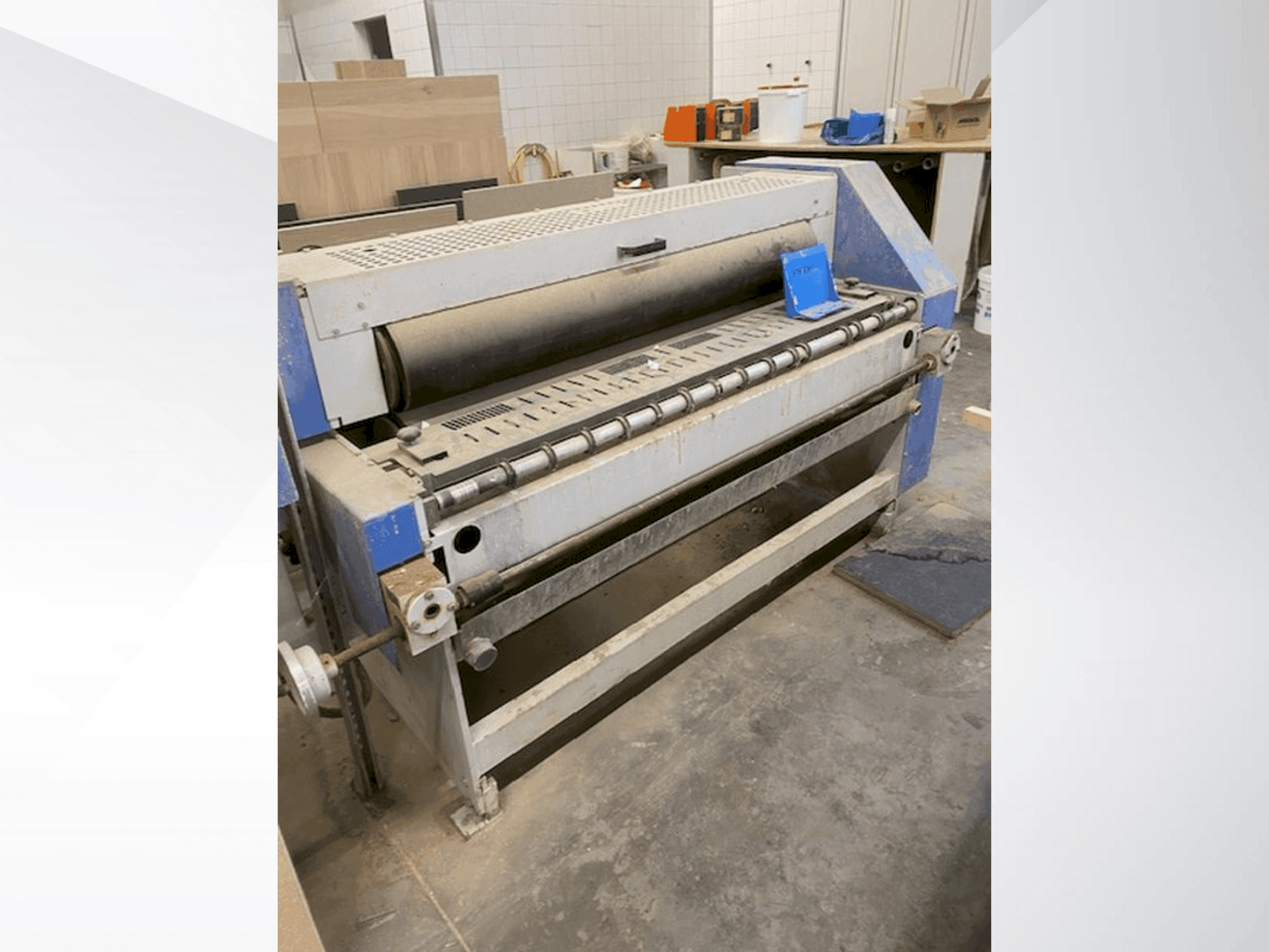 Prikaz stroja HYMMEN TLA sprijeda