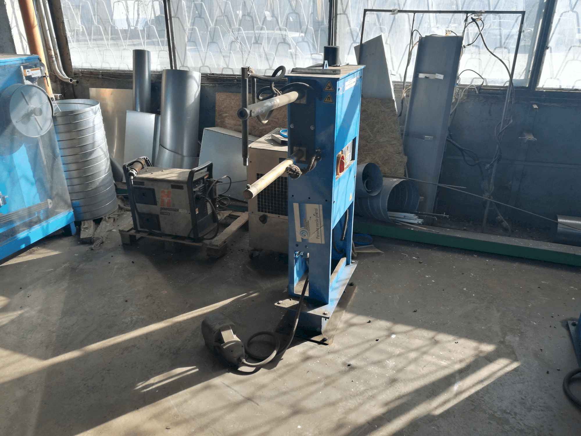 Prikaz stroja TECNA 4611N sprijeda