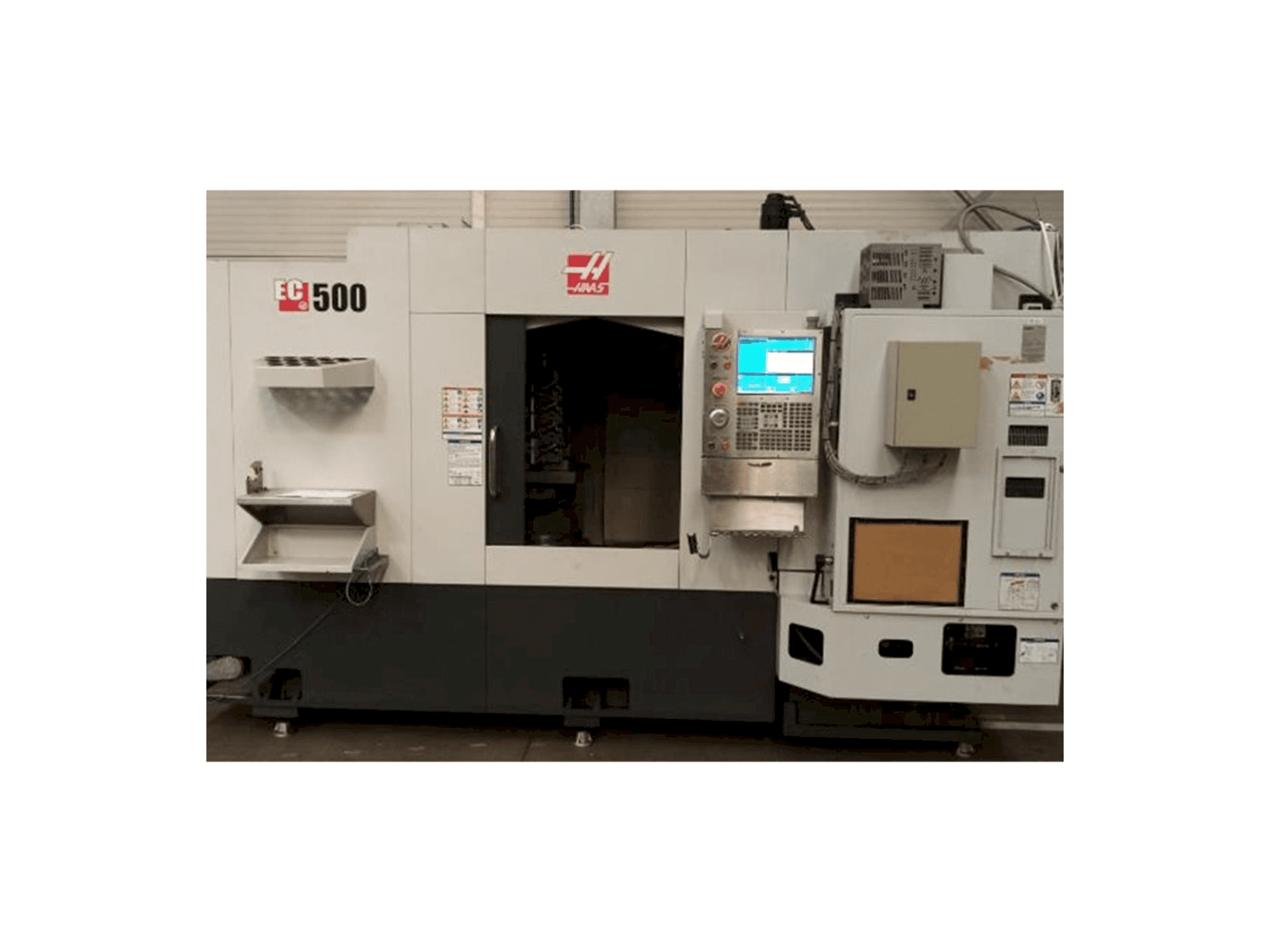 Prikaz stroja HAAS EC-500 sprijeda