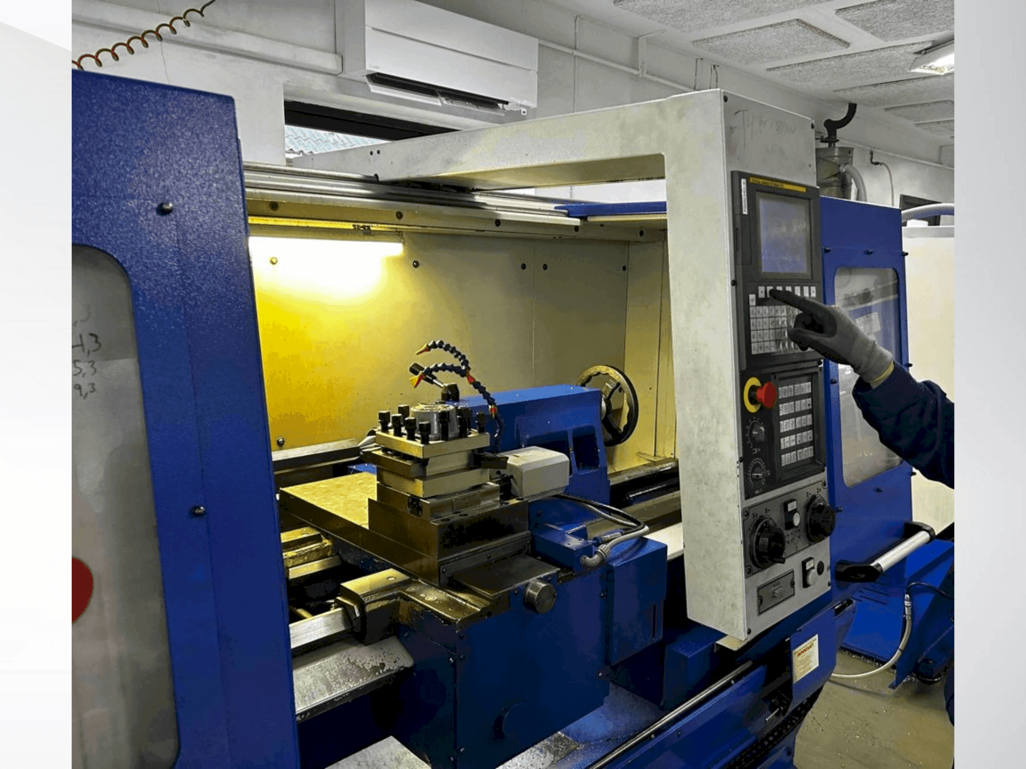 Prikaz stroja Pinacho SMART 260 sprijeda