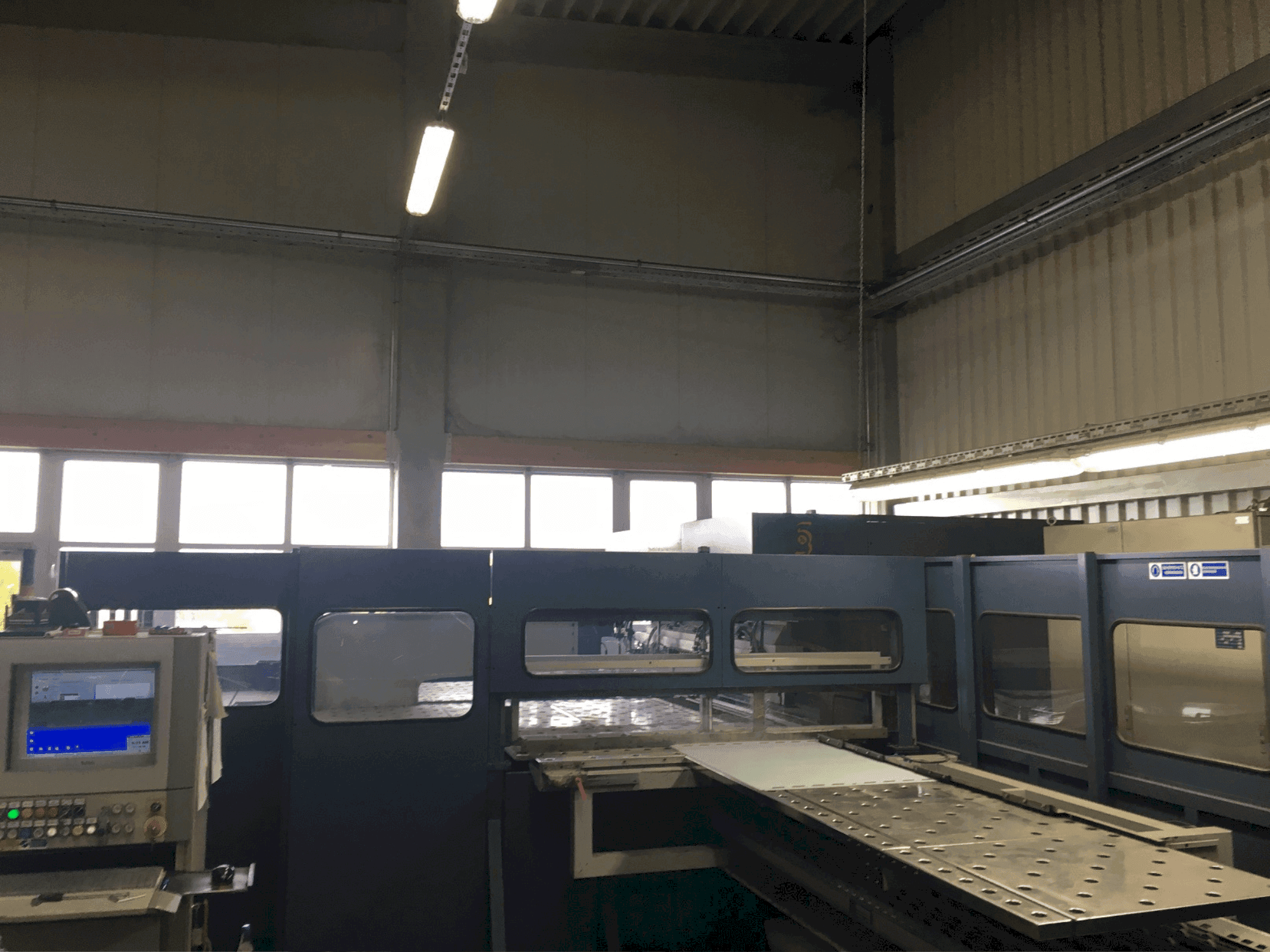 Prikaz stroja Salvagnini P4-2512 sprijeda