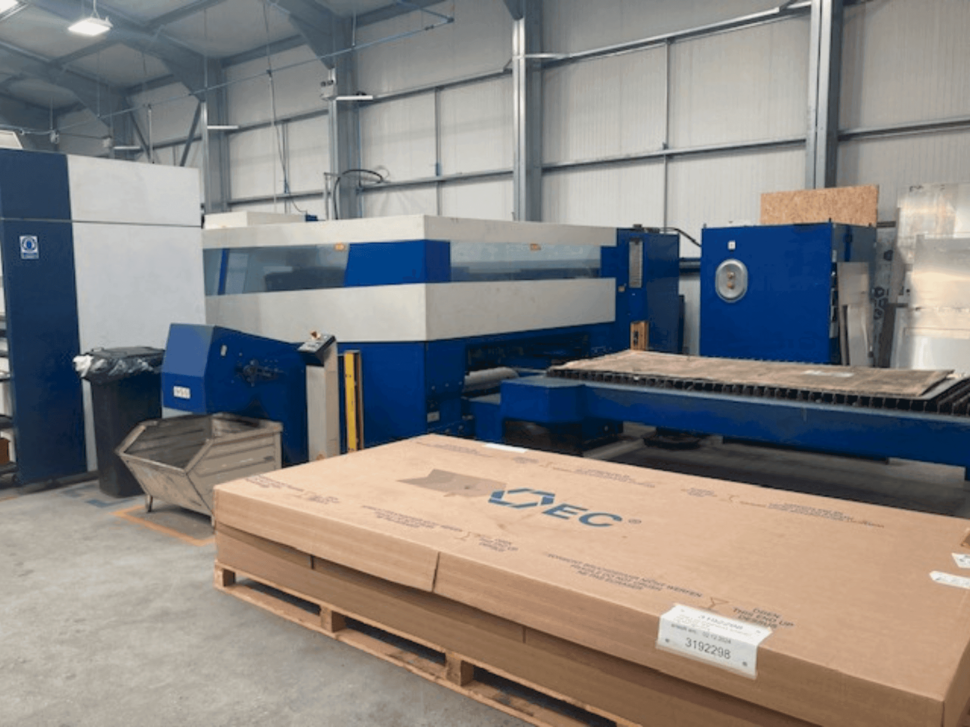 Prikaz stroja TRUMPF Trulaser 5030 sprijeda