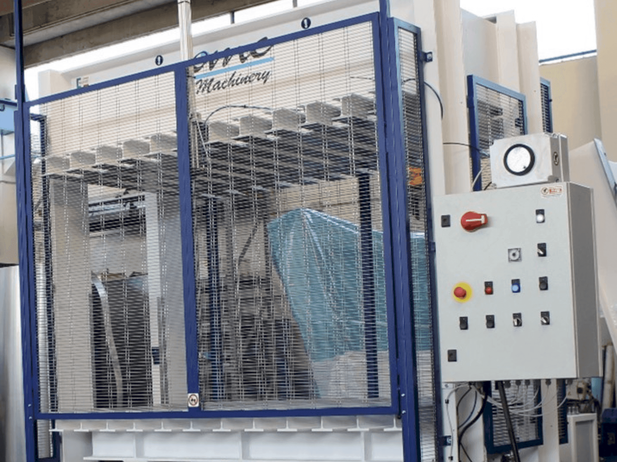 Prikaz stroja OMC PPC/e sprijeda