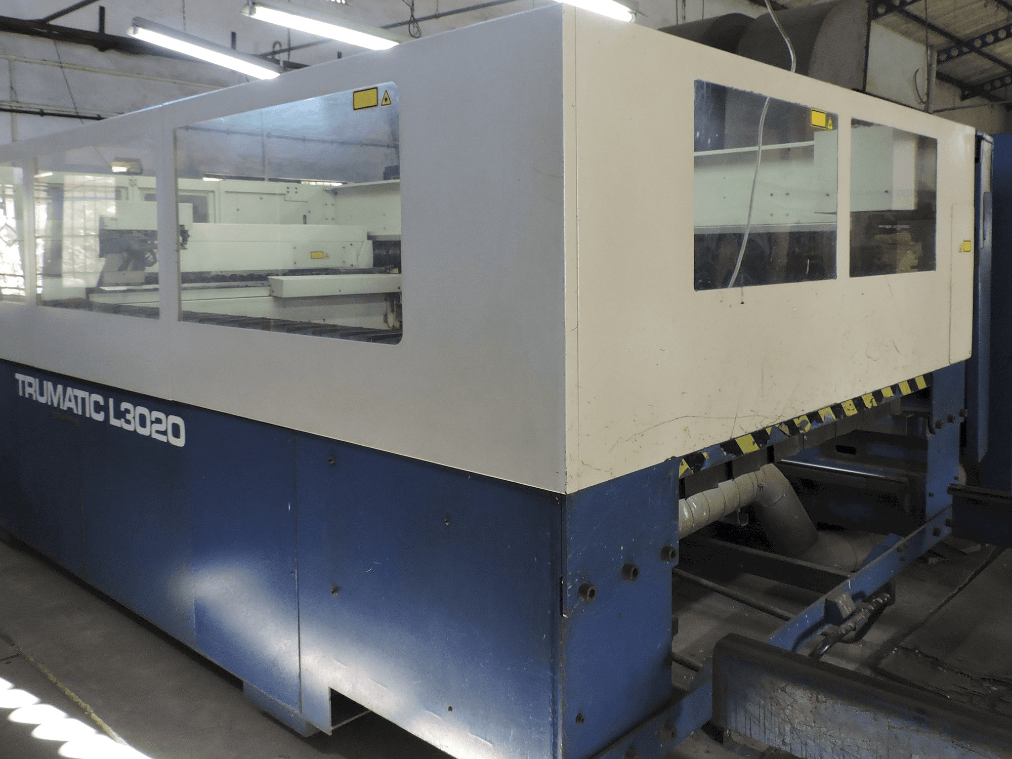 Prikaz stroja Trumpf Trumatic L3020 zdesna
