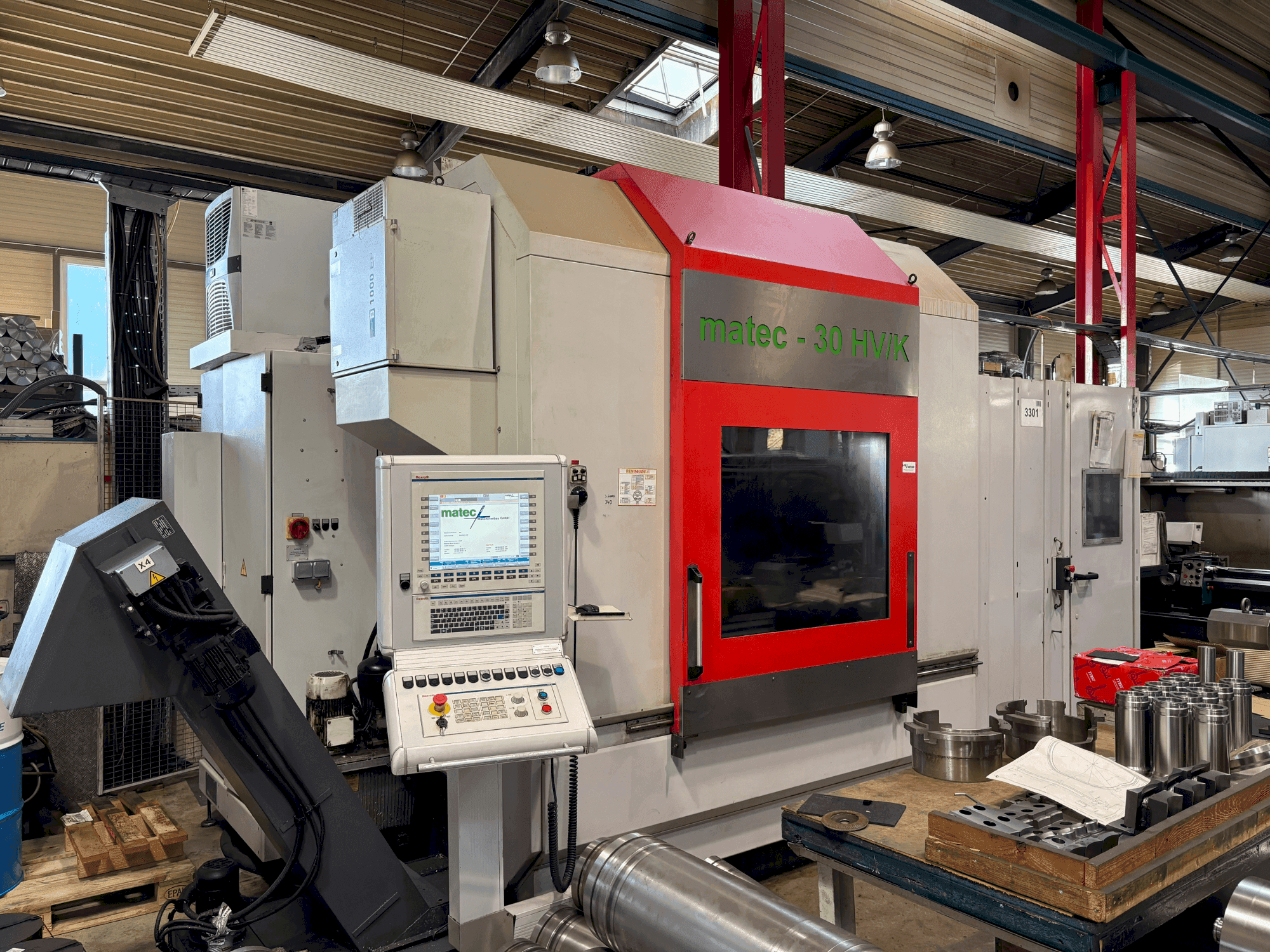 Prikaz stroja Matec MATEC 30 HV/K sprijeda