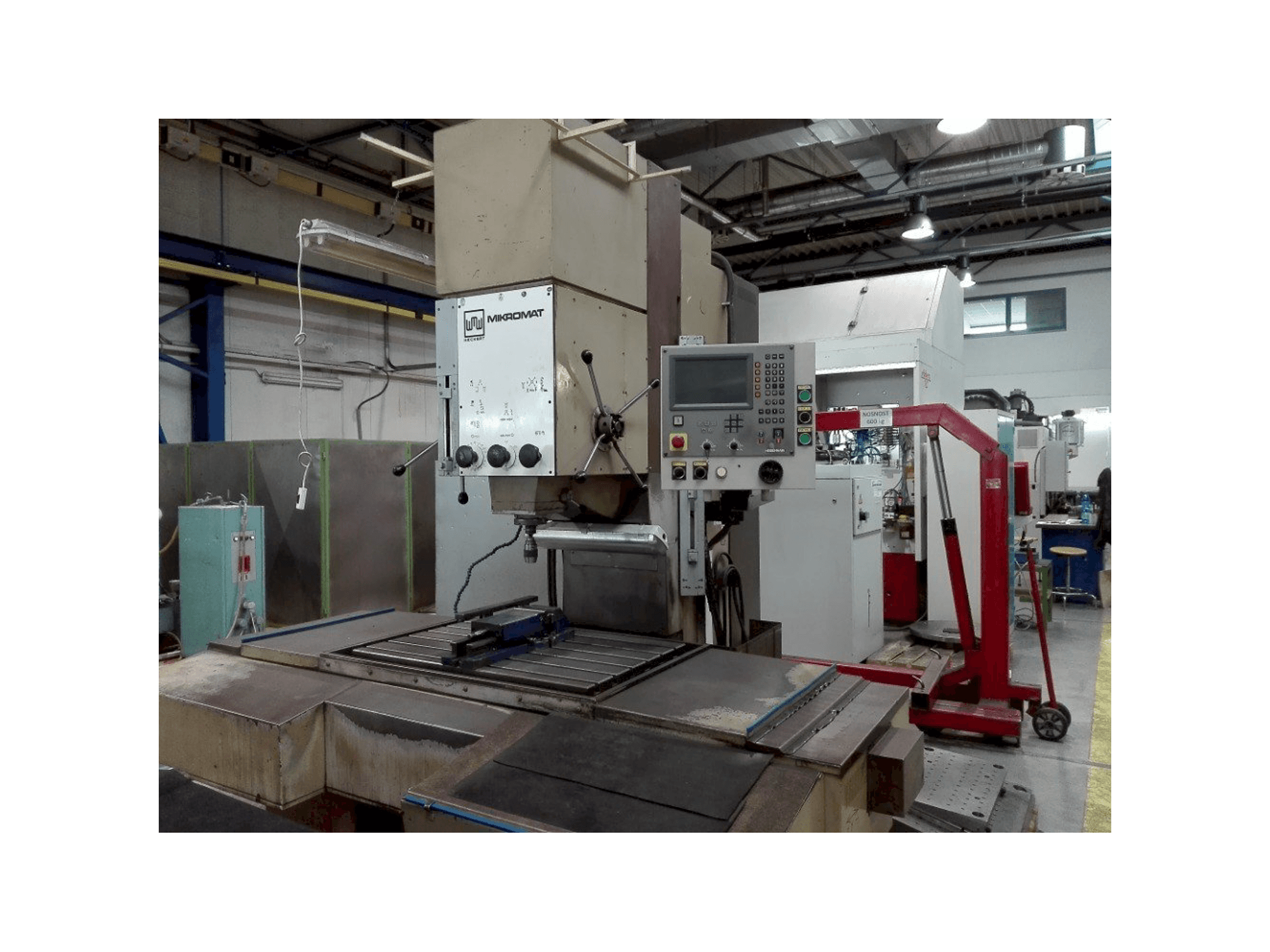 Prikaz stroja WMW Mikromat BKoE 630x1000 CNC sprijeda