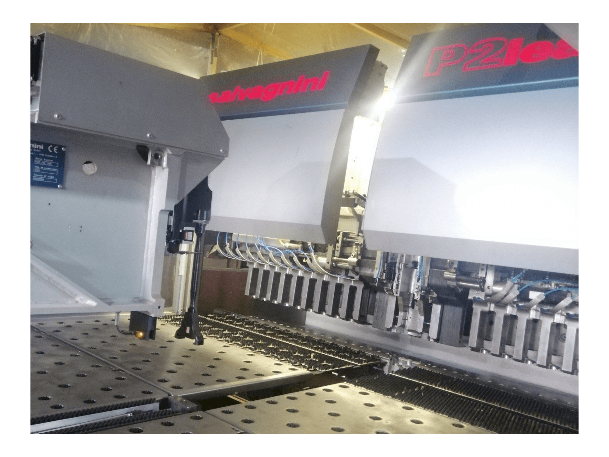 Prikaz stroja Salvagnini P2lean sprijeda