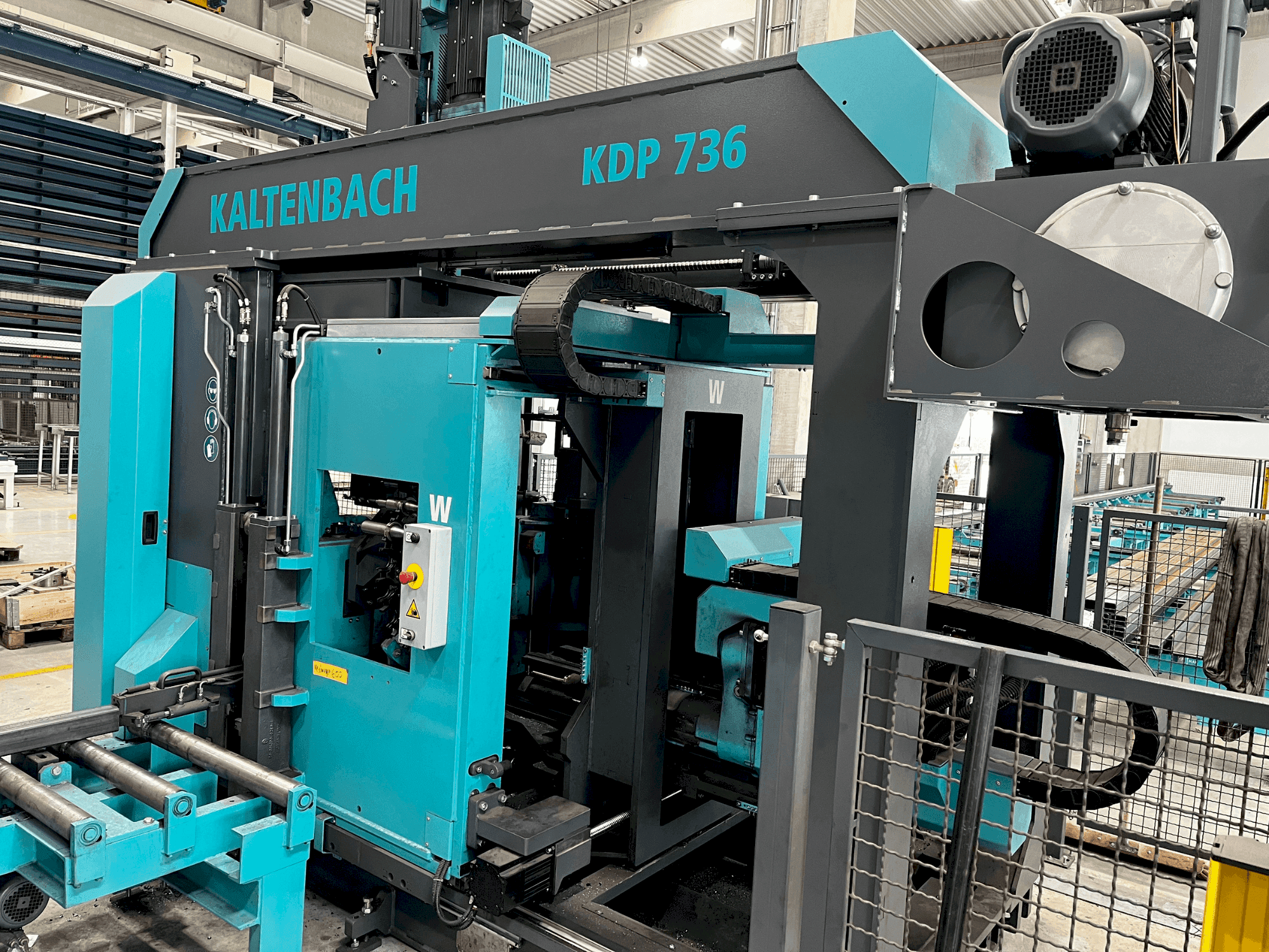 Prikaz stroja KALTENBACH KBS 761/ KDP 736 sprijeda