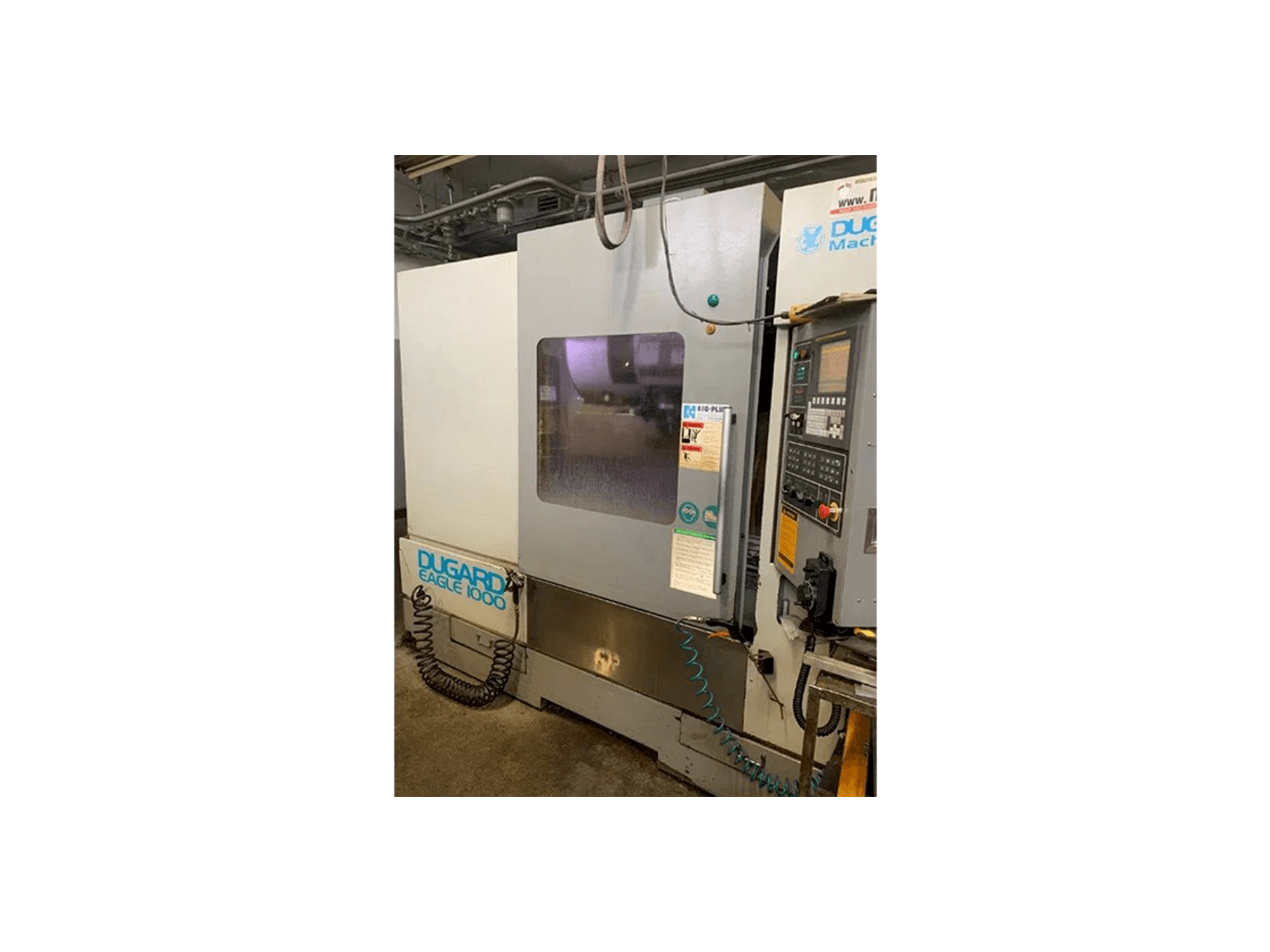 Prikaz stroja Dugard Eagle 1000 sprijeda