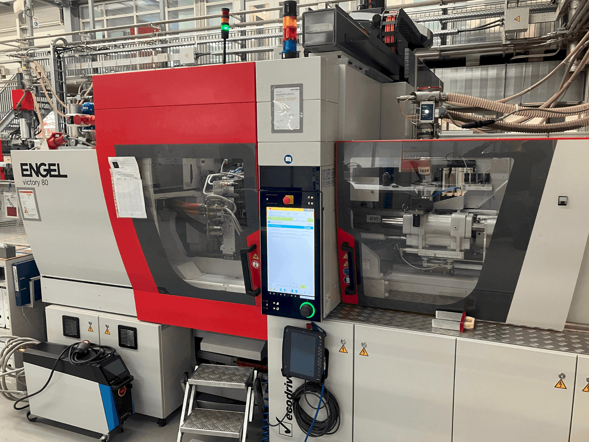 Prikaz stroja Engel victory 200/80 tech sprijeda