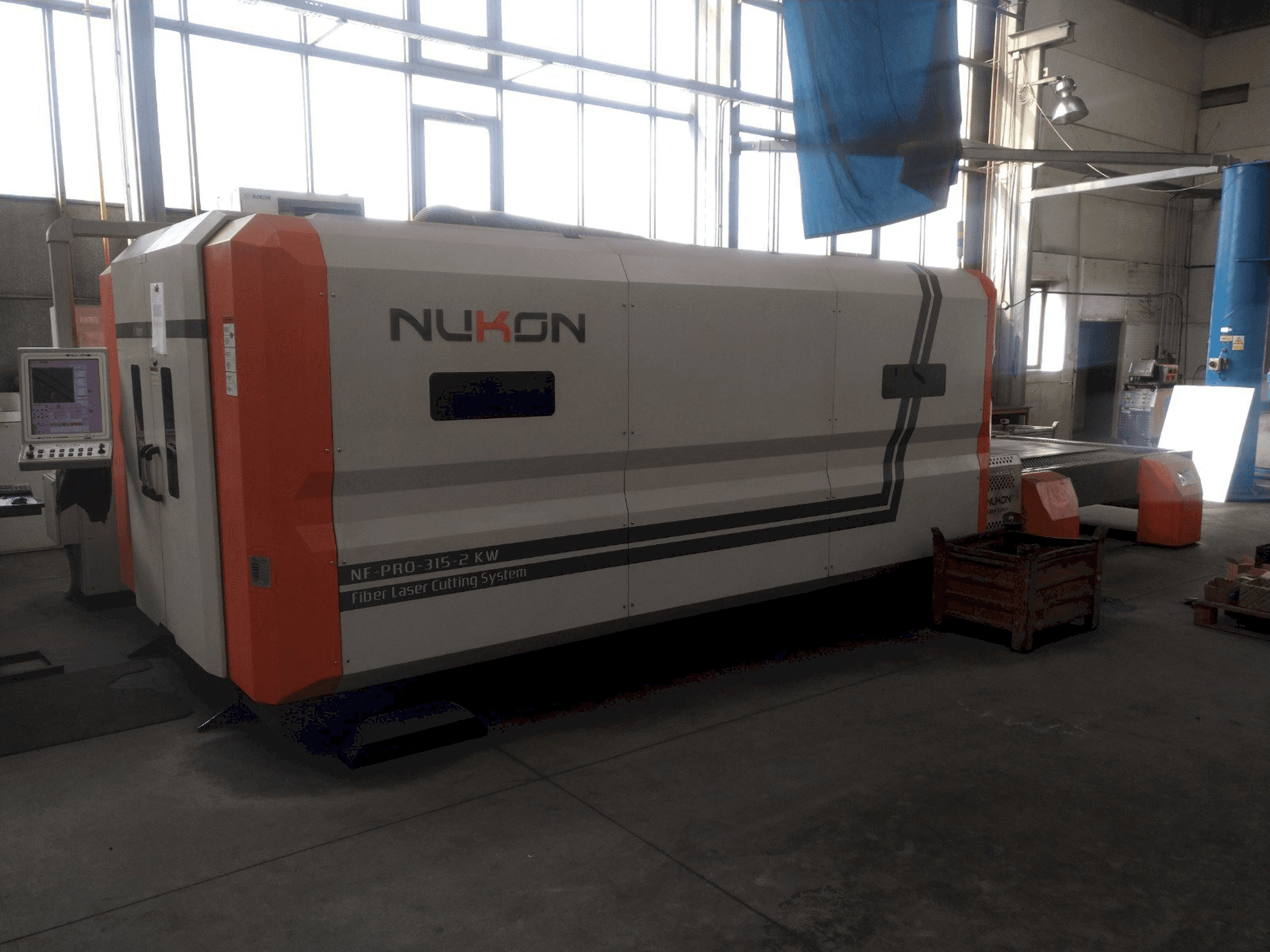 Prikaz stroja NUKON NF PRO 315 sprijeda