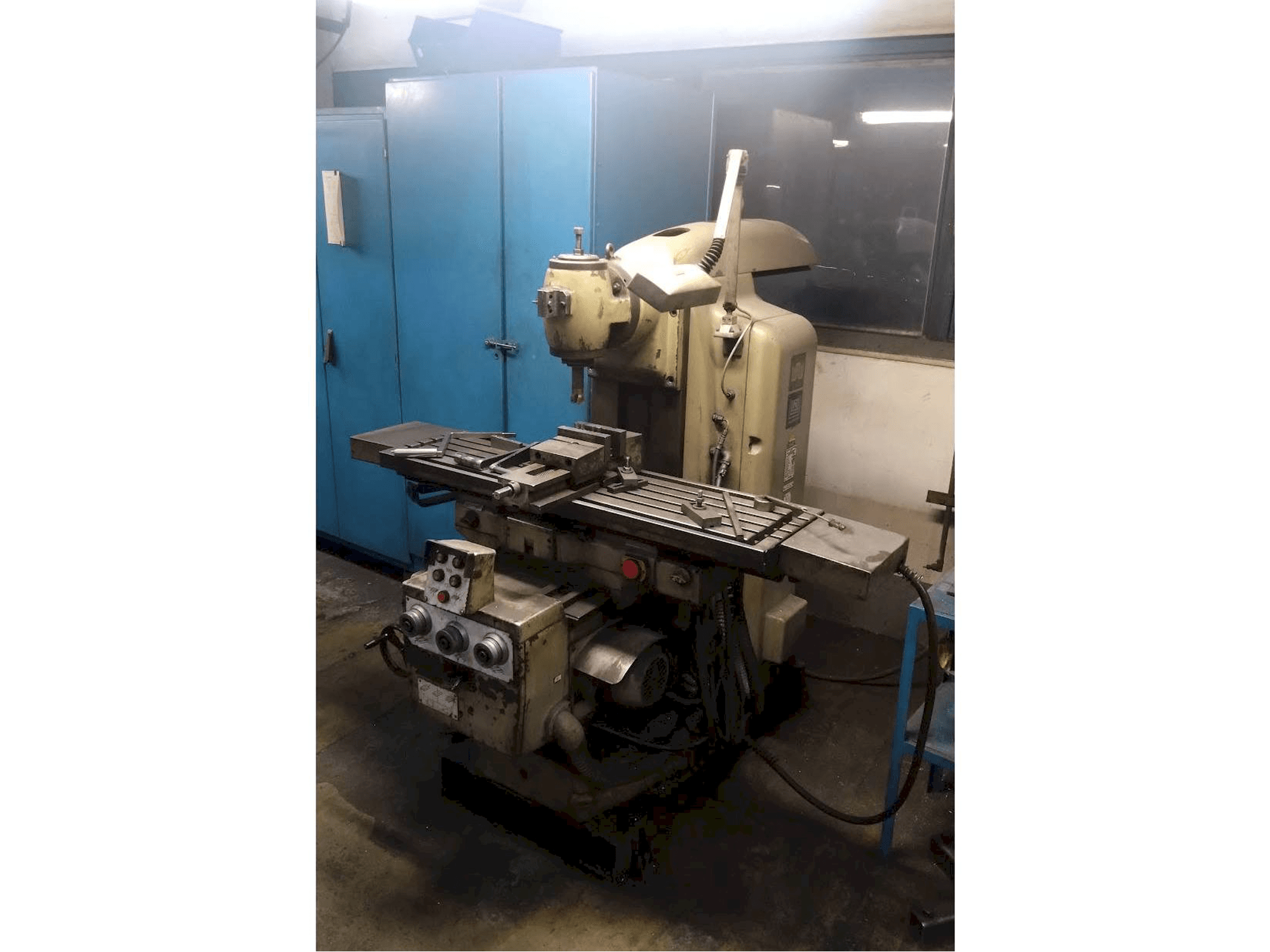 Prikaz stroja FU 250x1000 sprijeda