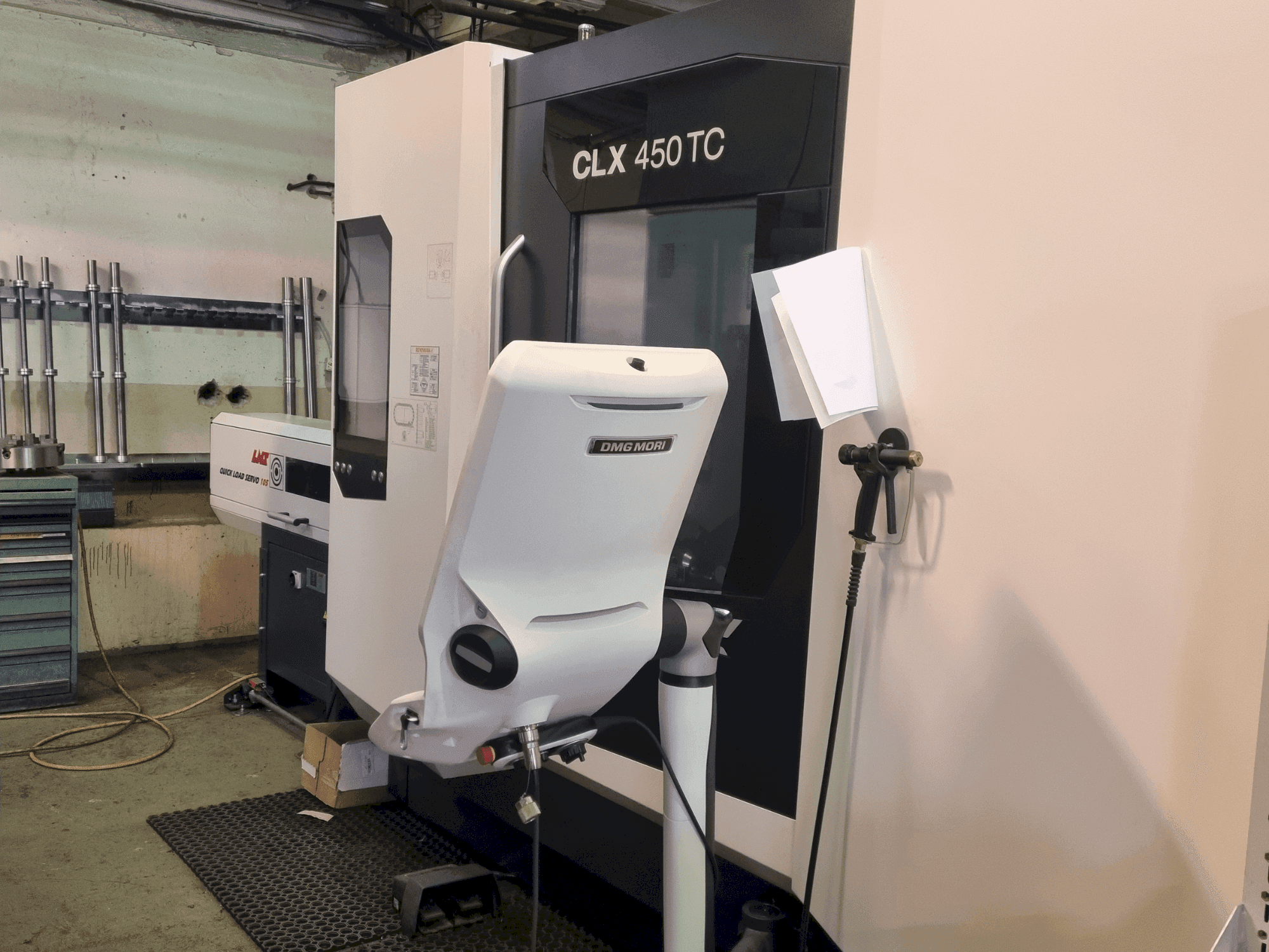 Prikaz stroja DMG MORI CLX 450 TC sprijeda