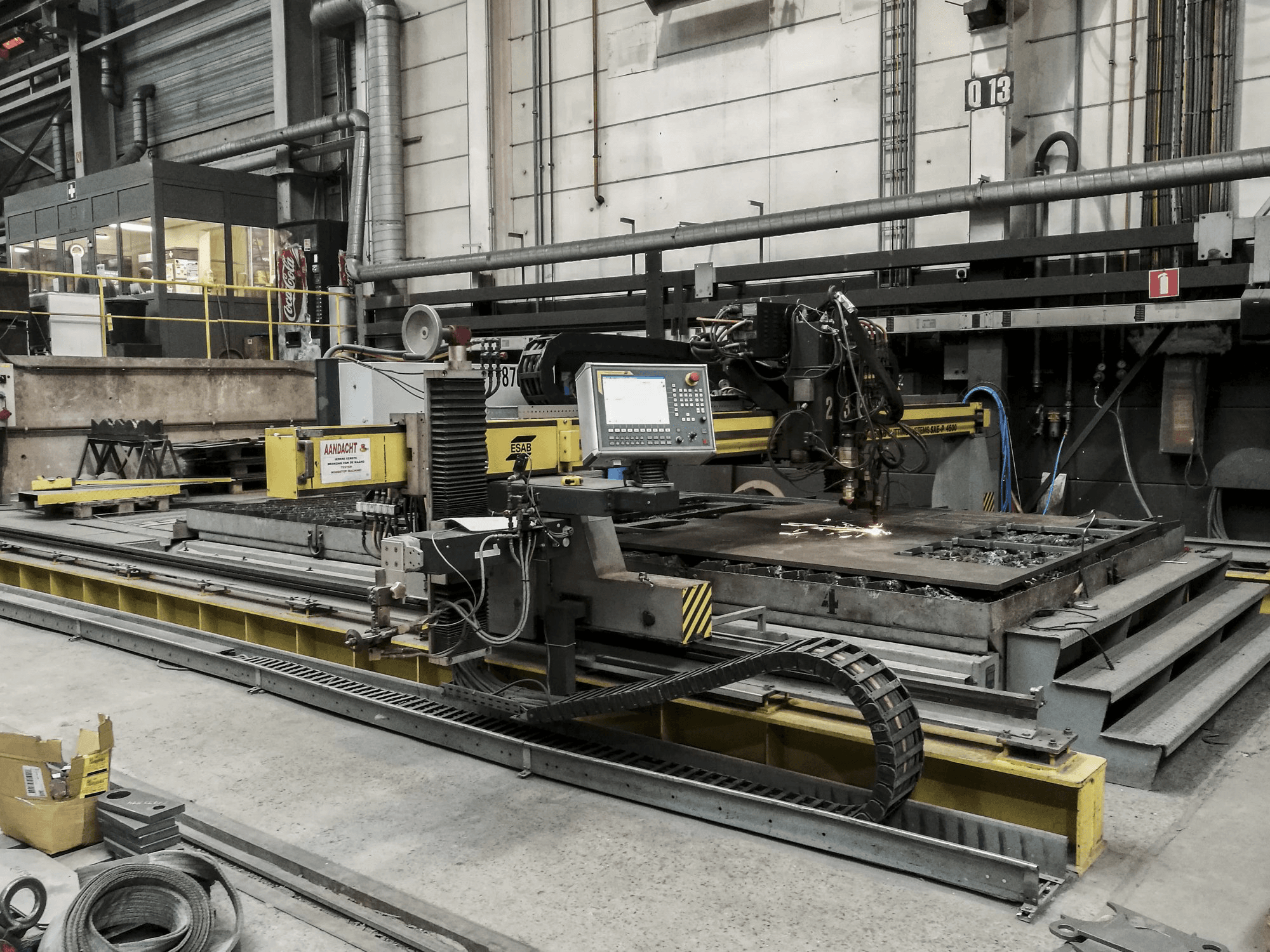 Prikaz stroja ESAB SUPRAREX SXE-P 4500 zdesna