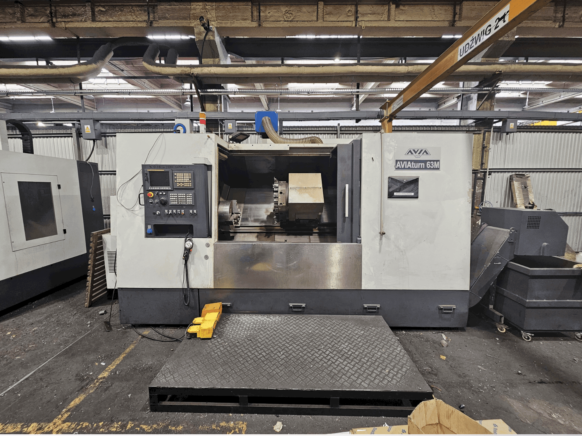 Prikaz stroja Avia Turn 63M sprijeda