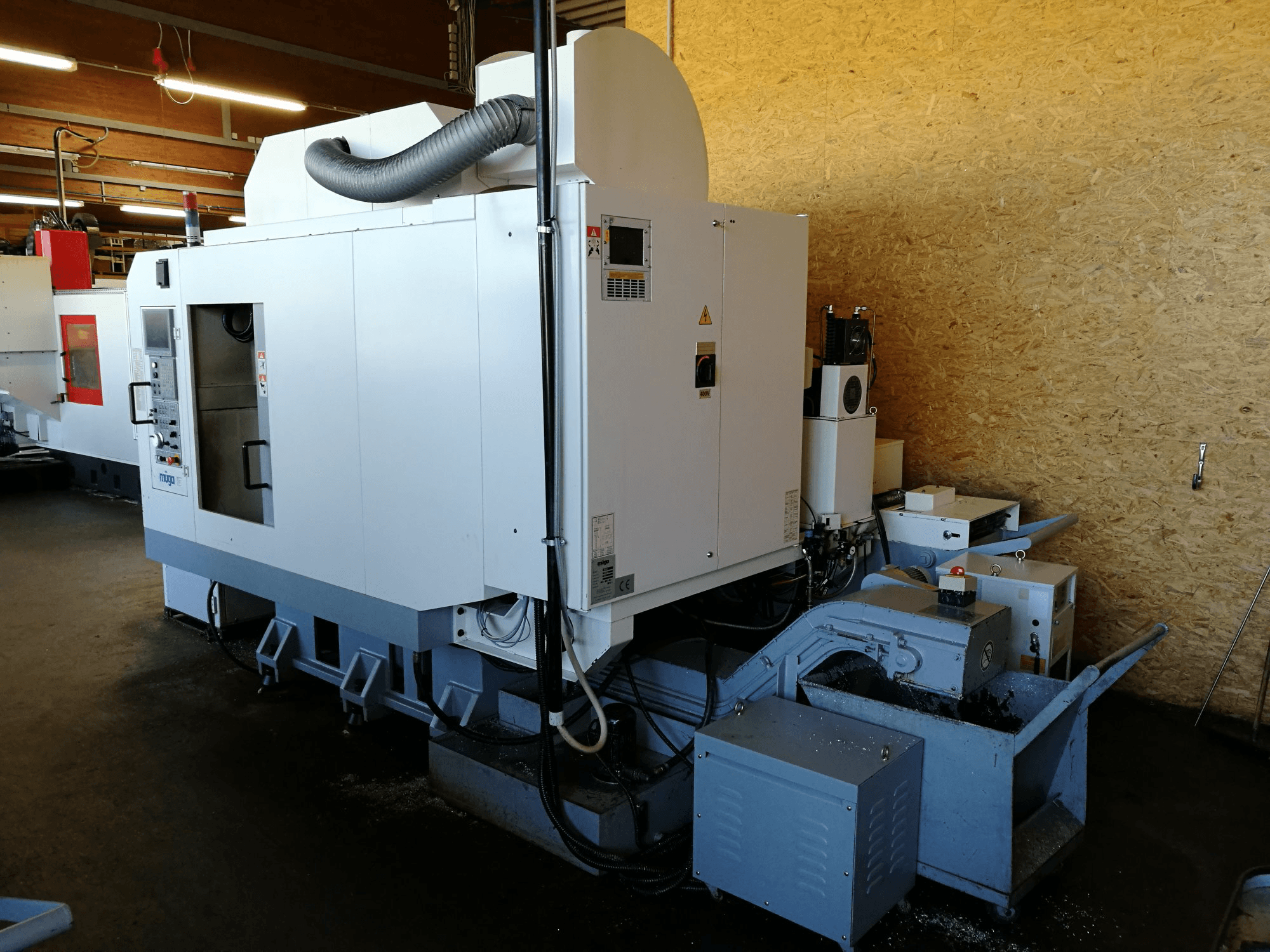 Prikaz stroja Müga S500 zdesna