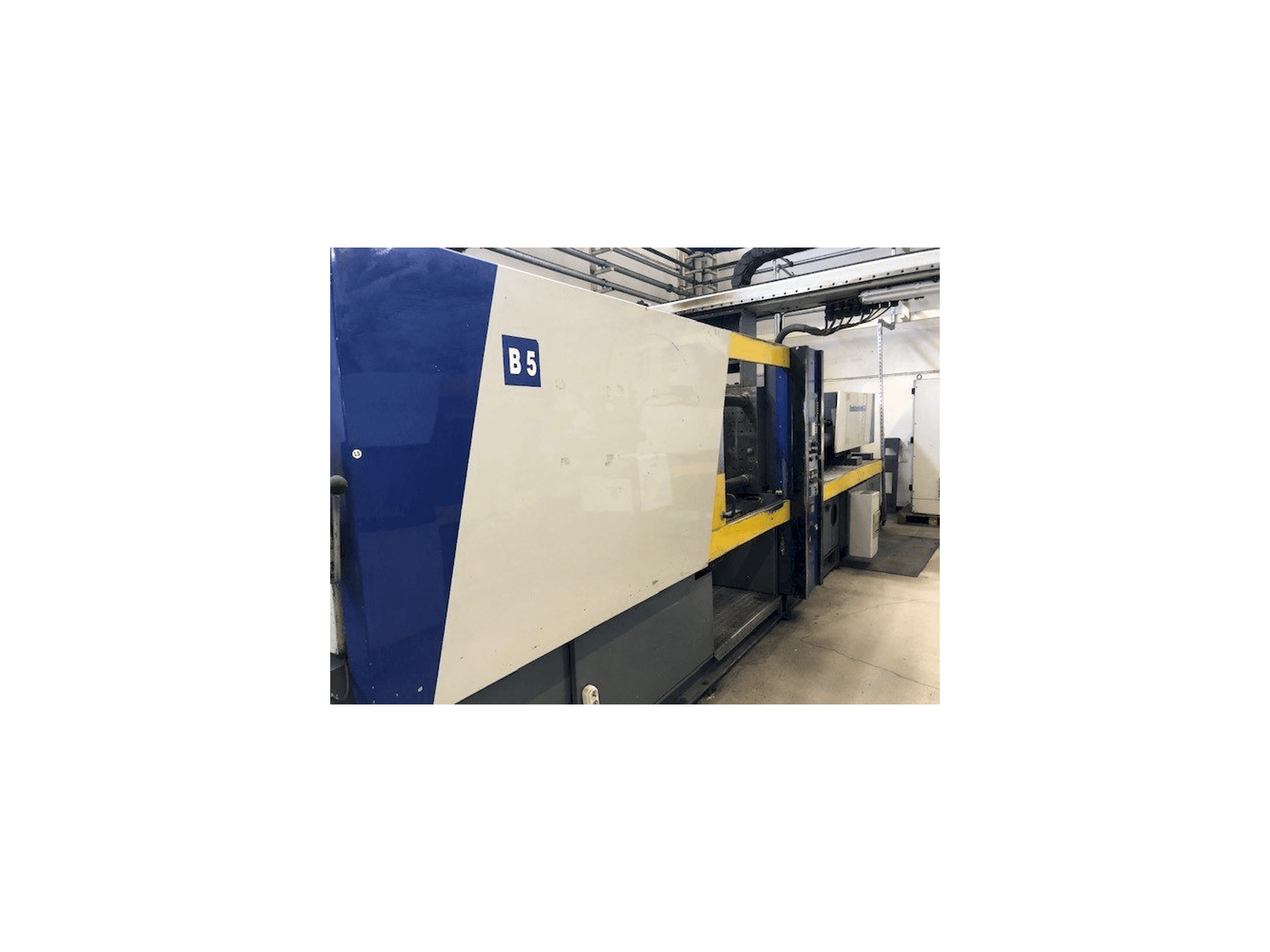 Prikaz stroja Battenfeld BC-T 1800 /1000 sprijeda