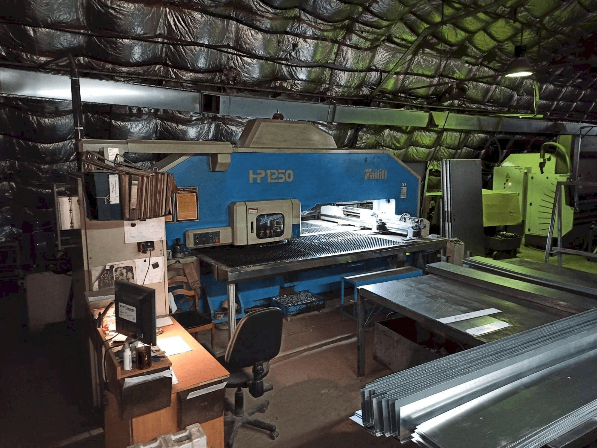 Prikaz stroja TAILIFT HP1250 sprijeda