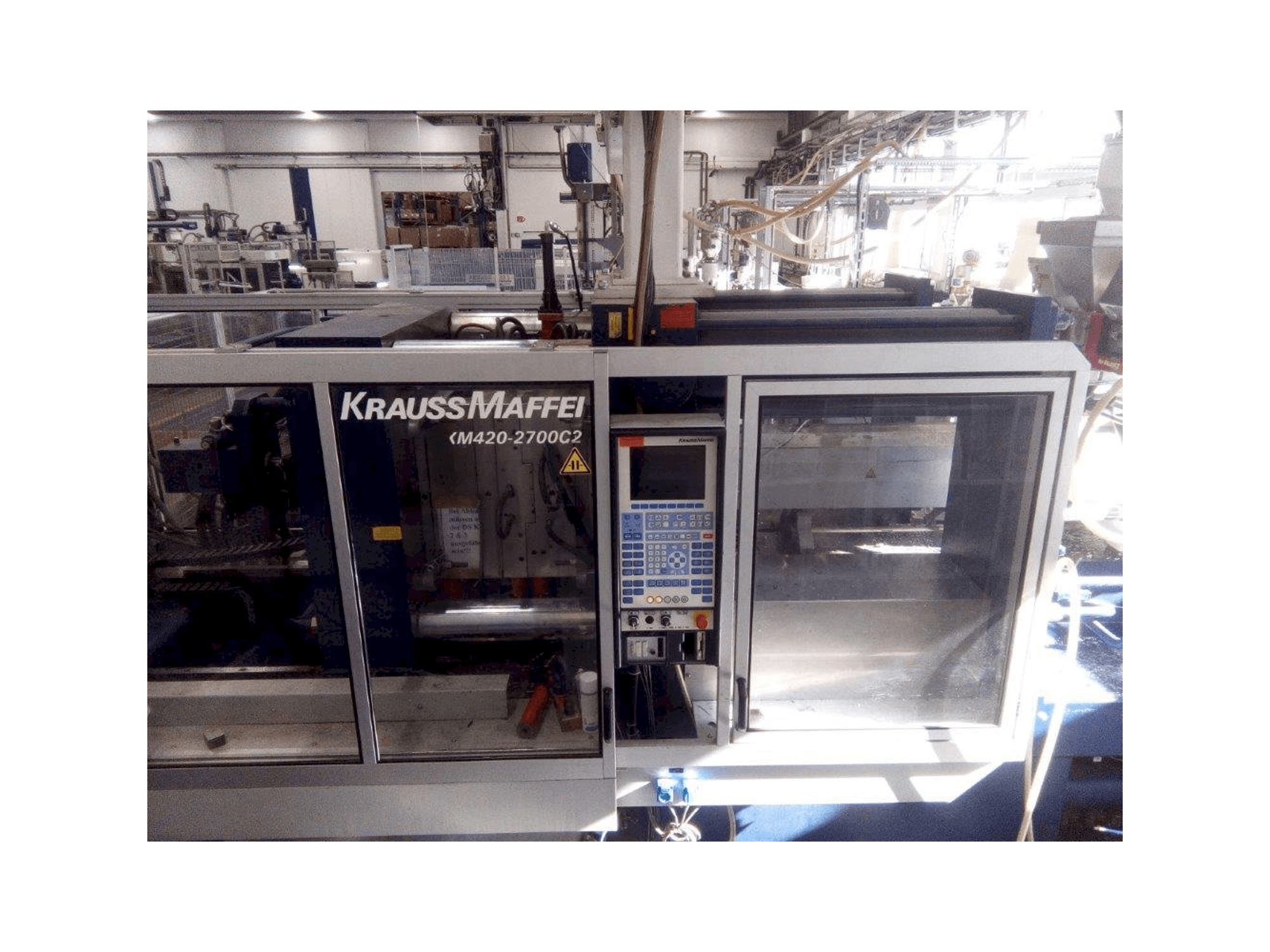 Prikaz stroja Krauss Maffei KM 420/2700 C2 sprijeda