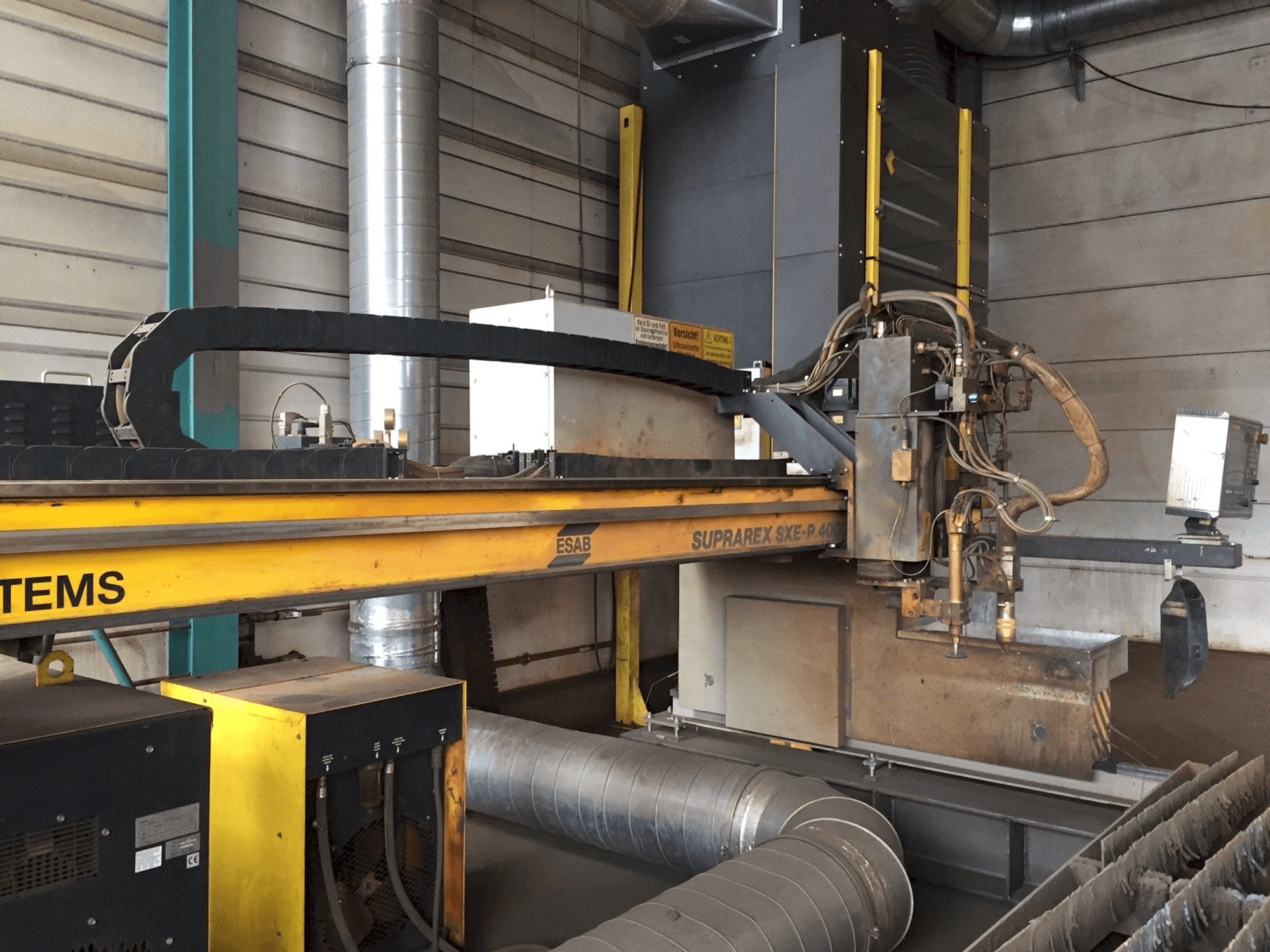 Prikaz stroja ESAB SUPRAREX SXE-P1 4000 sprijeda