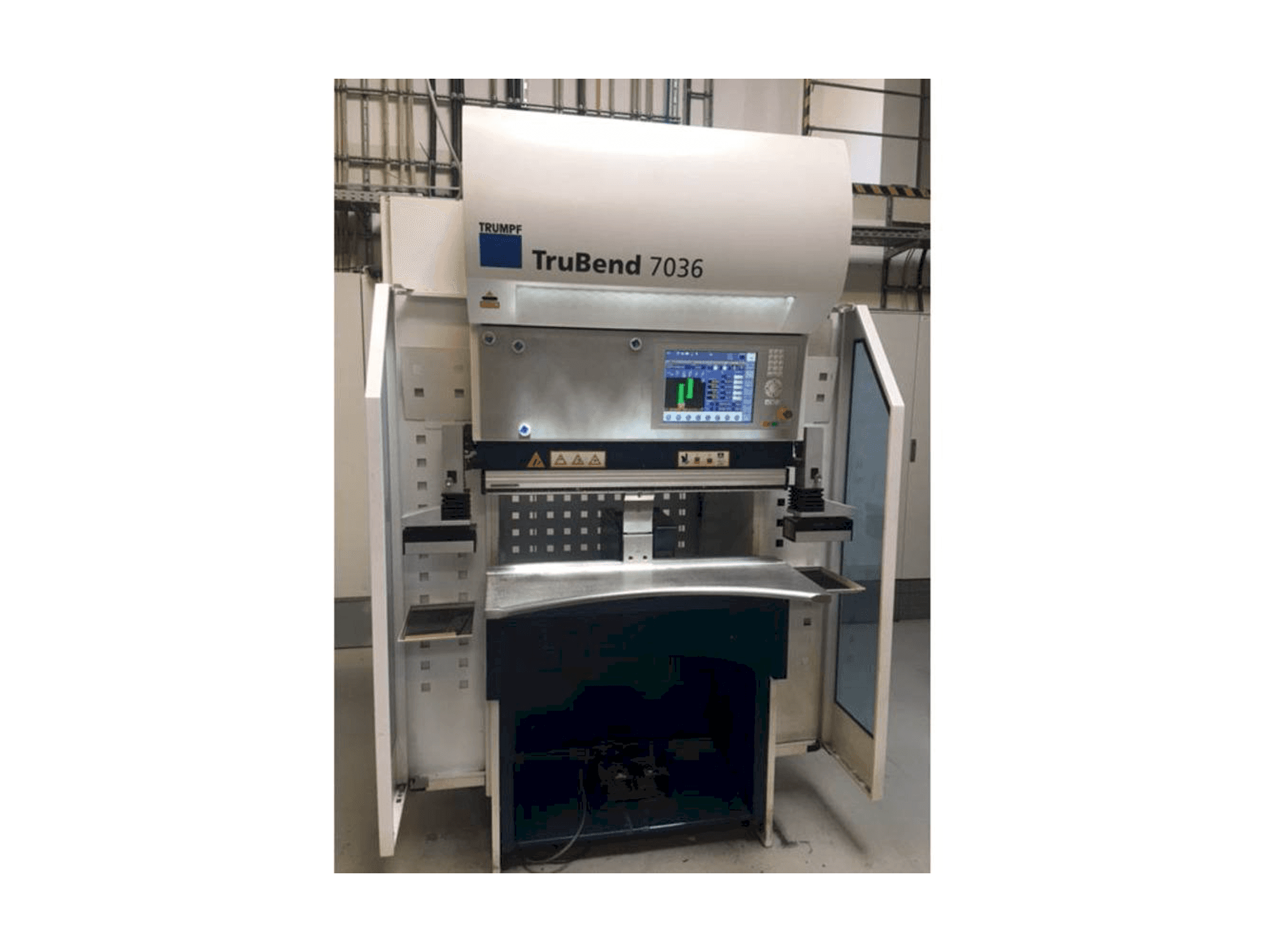 Prikaz stroja Trumpf TruBend 7036 sprijeda