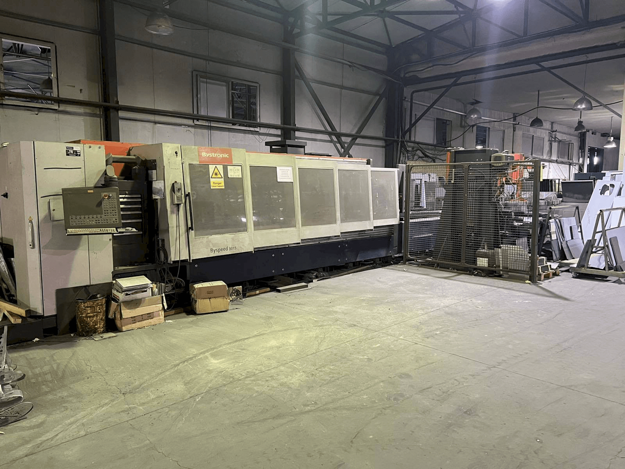 Prikaz stroja Bystronic Byspeed 3015 sprijeda