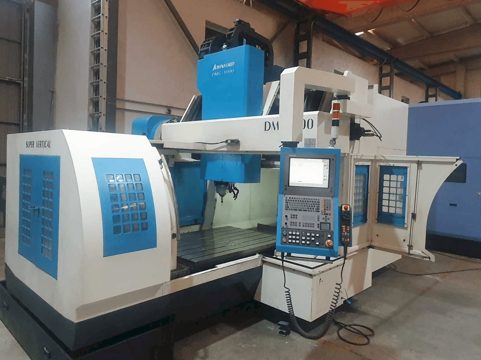 Prikaz stroja Johnford DMC-1600 sprijeda