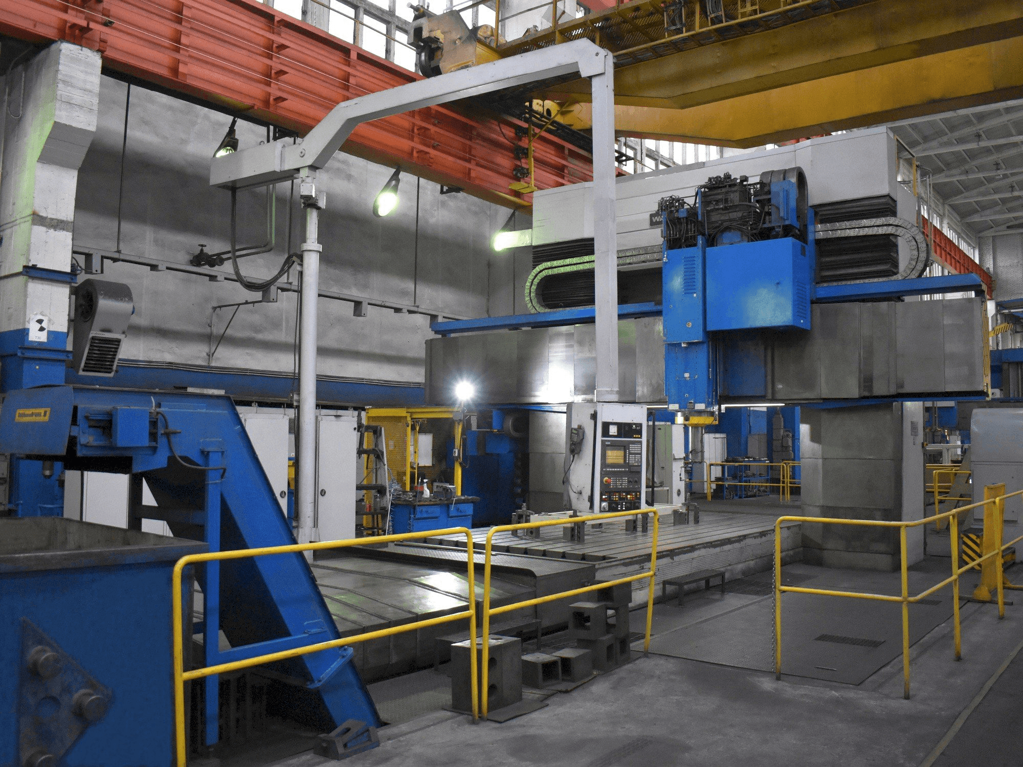 Prikaz stroja WALDRICH COBURG 17S 10FP 300 NC sprijeda