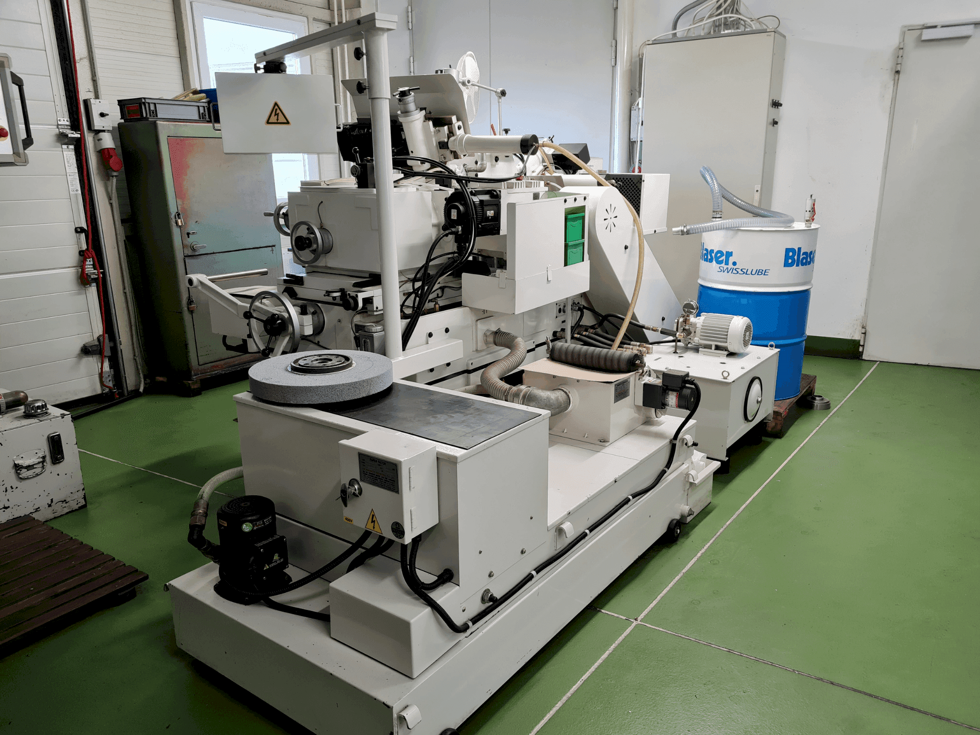 Prikaz stroja Pinnacle PC20NC sprijeda