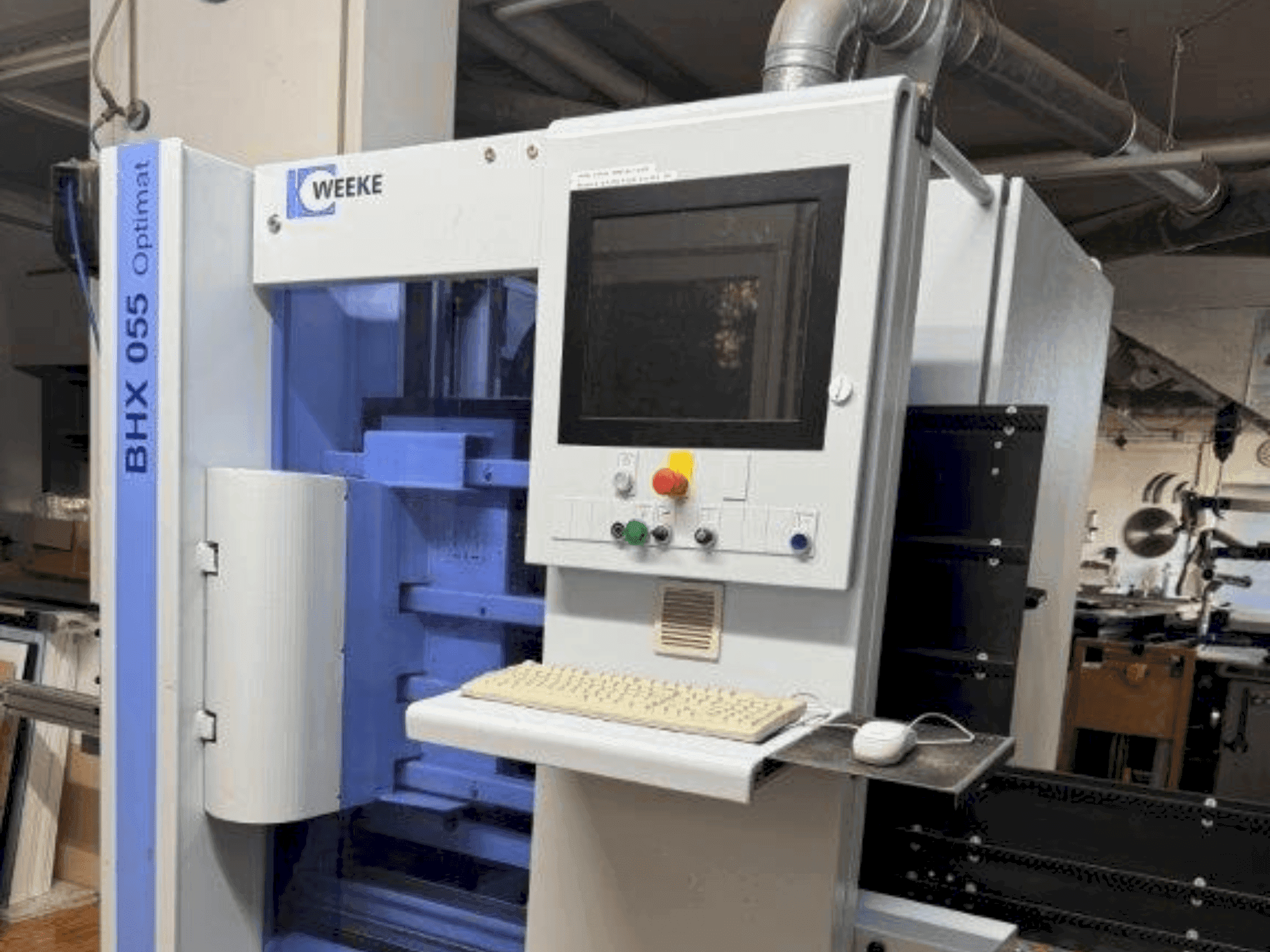 Prikaz stroja HOMAG WEEKE BHX 055 sprijeda