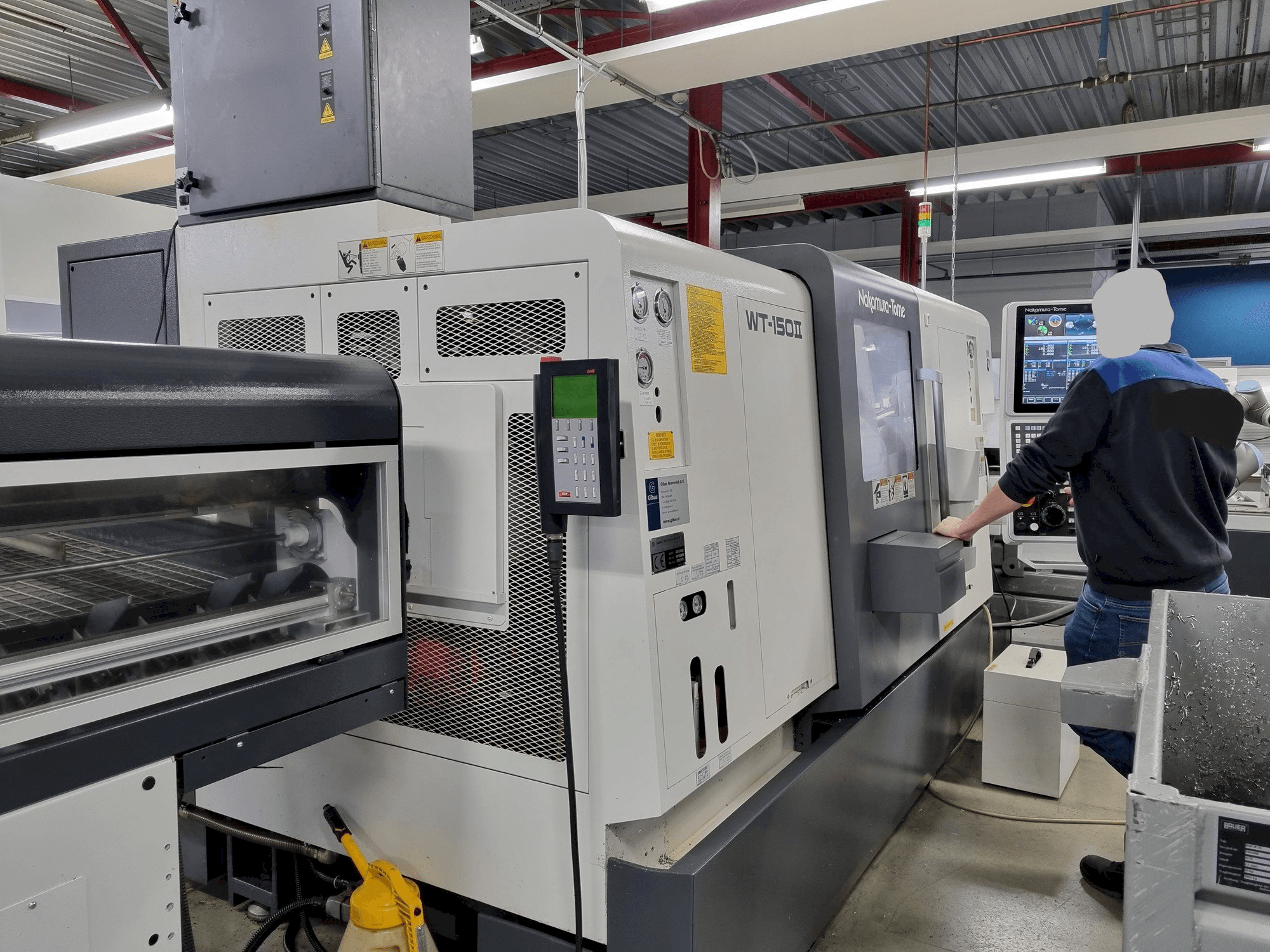 Prikaz stroja NAKAMURA-TOME WT-150II sprijeda