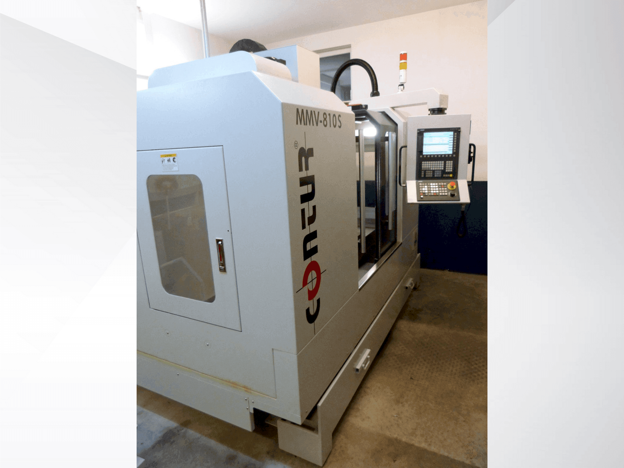 Prikaz stroja Saeilo Contur MMV 810 S sprijeda