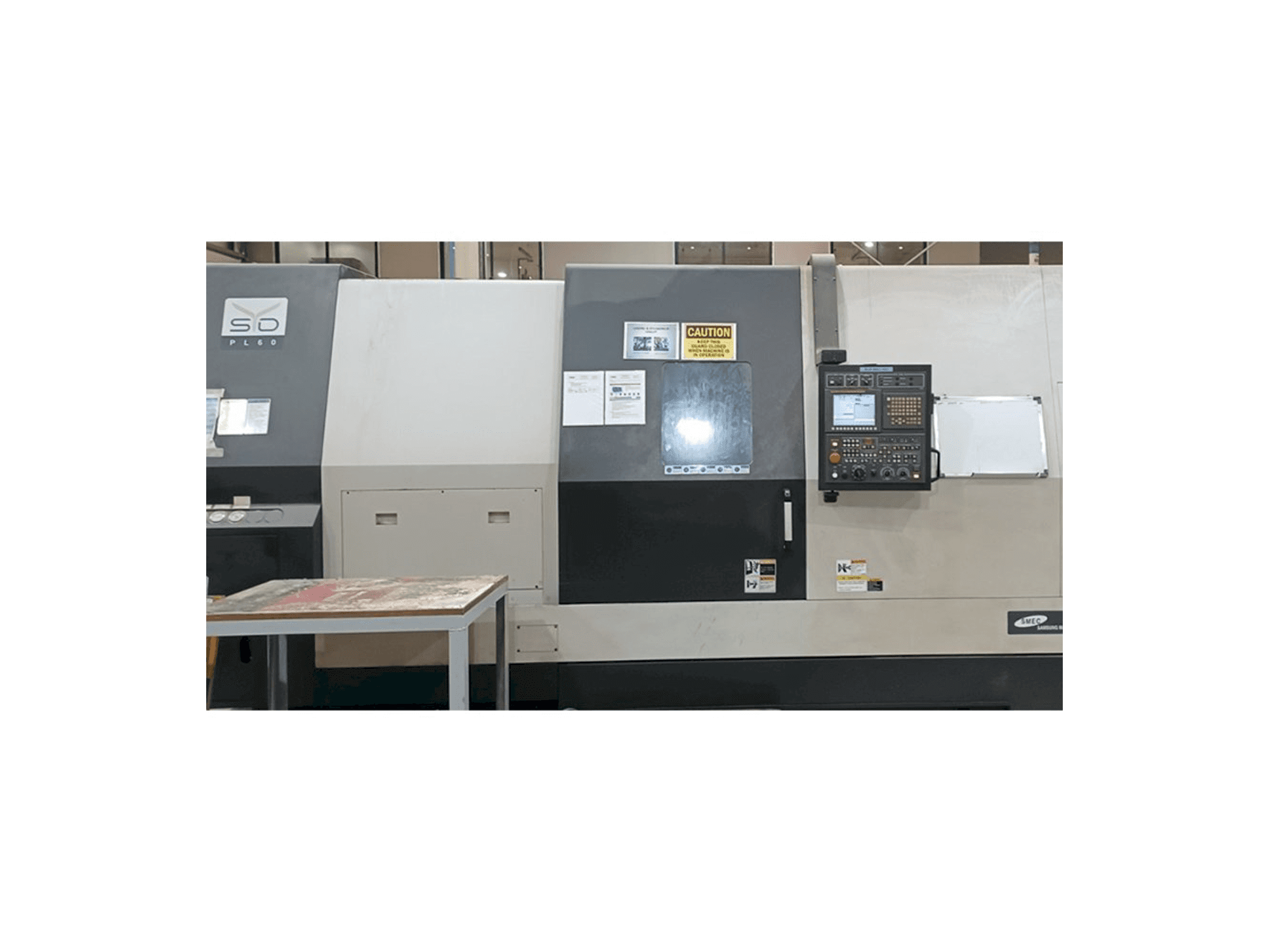 Prikaz stroja Samsung PL60 sprijeda