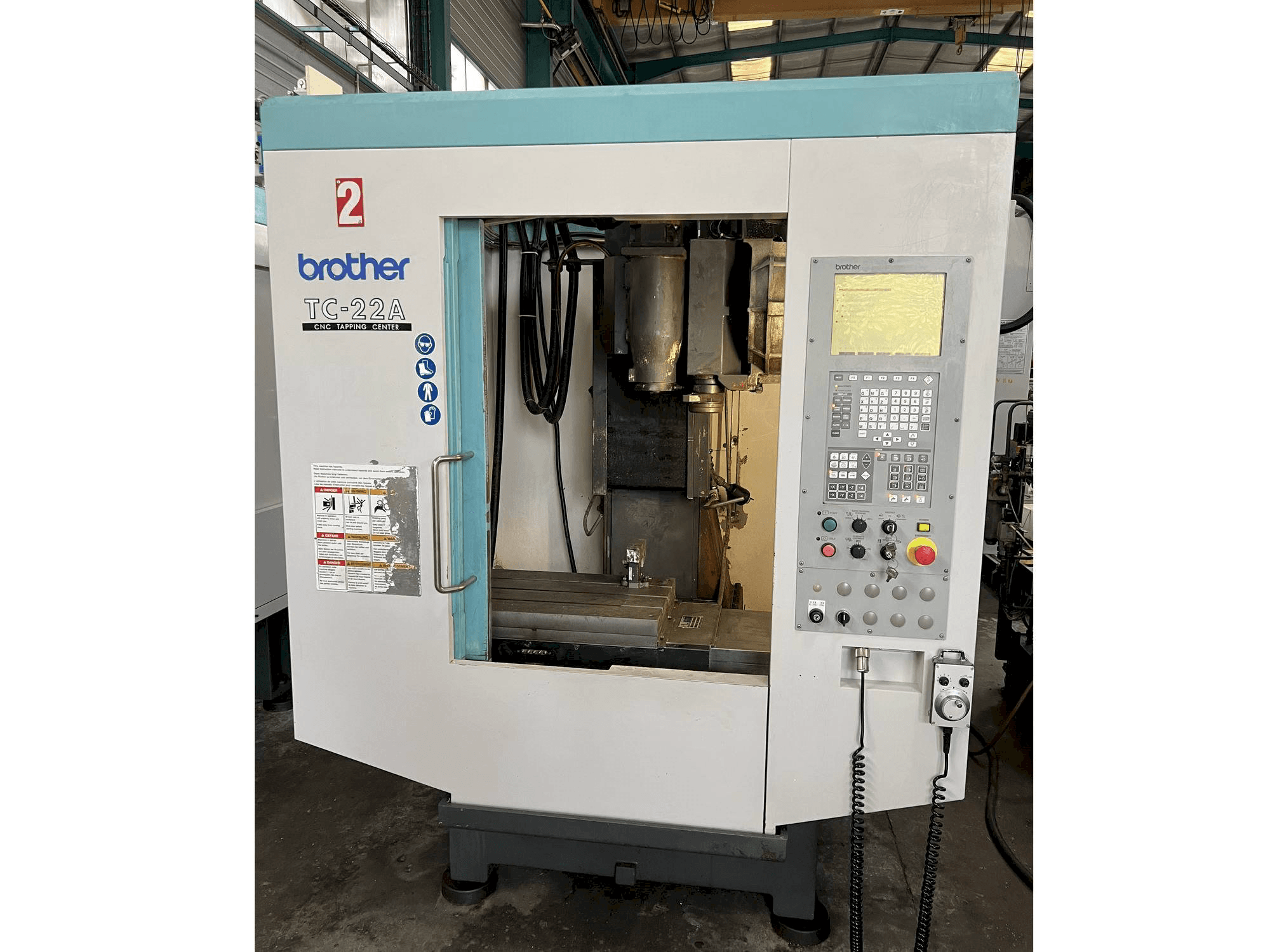 Prikaz stroja Brother TC-22A sprijeda