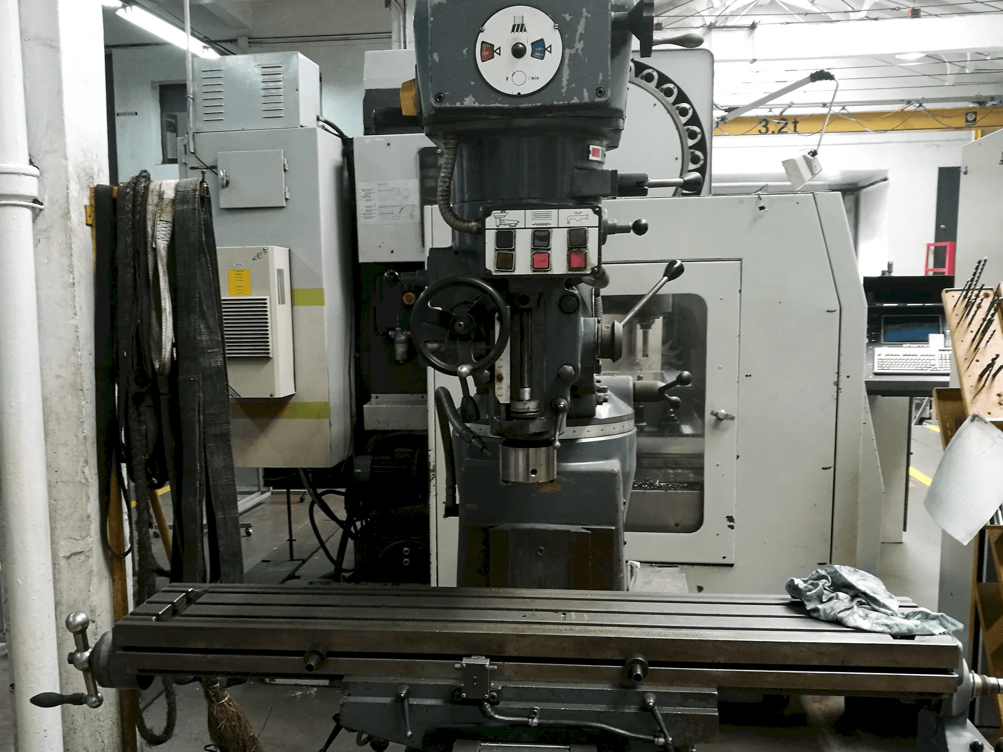 Prikaz stroja LAGUN FTV2 sprijeda