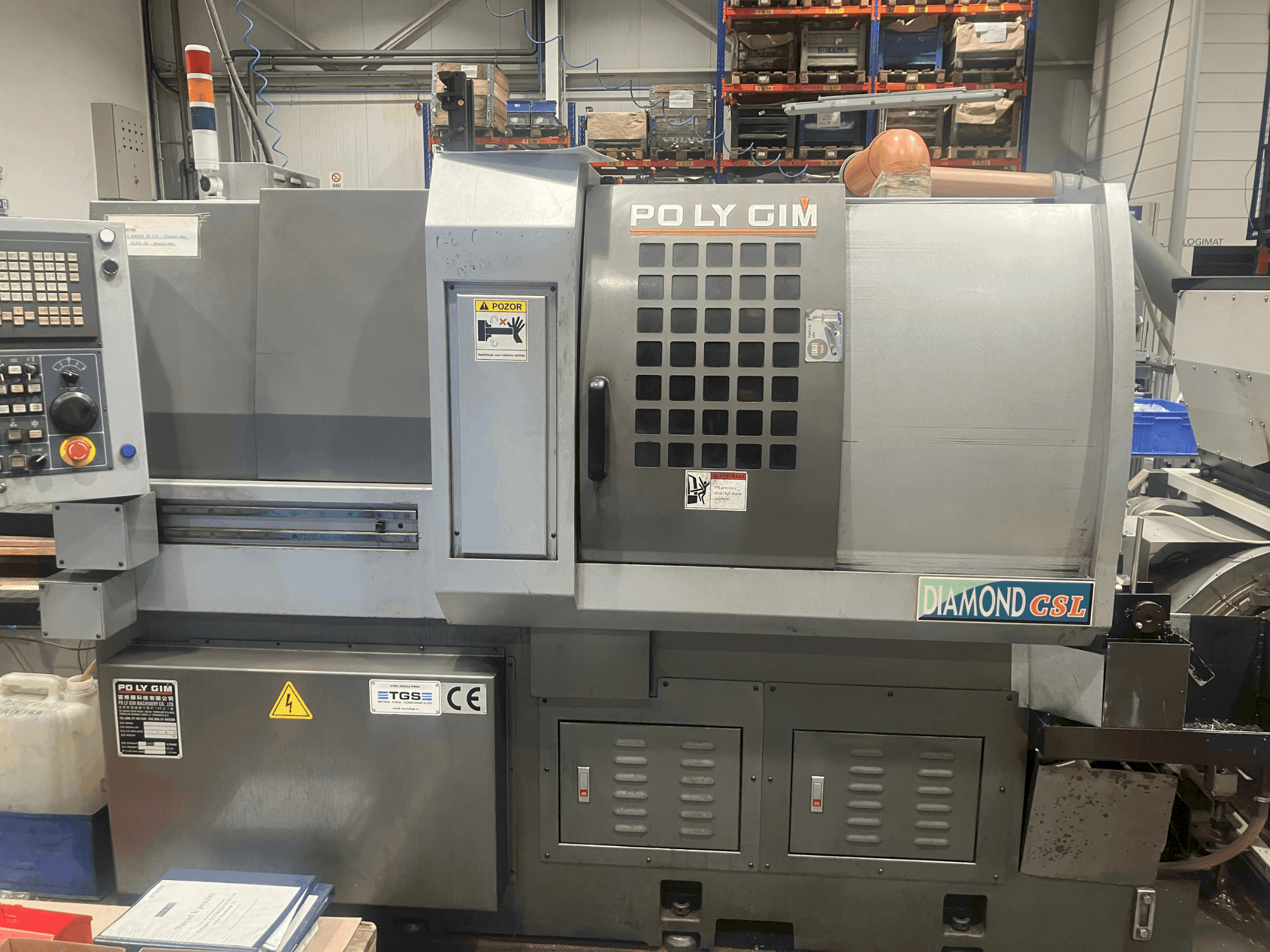 Prikaz stroja PO LY GIM Diamond 32CSL sprijeda