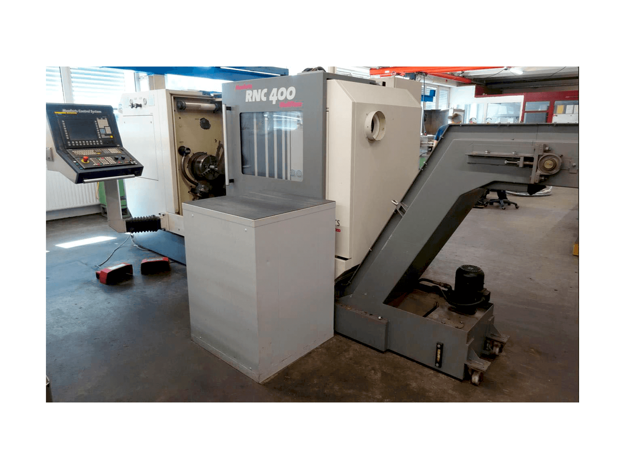 Prikaz lijeve strane stroja Monforts RNC 400 MultiTurn