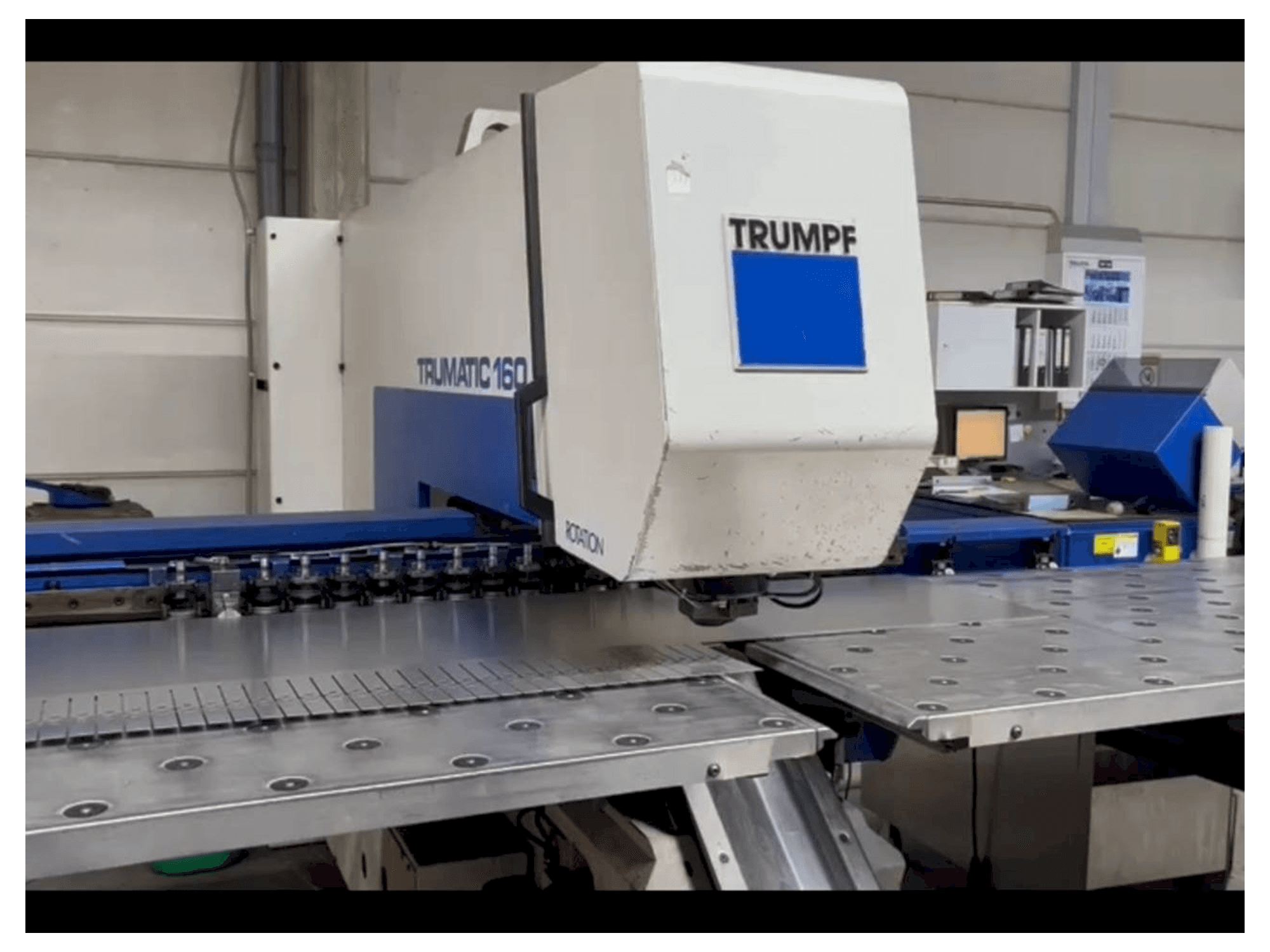 Prikaz stroja Trumpf Trumatic 160 sprijeda