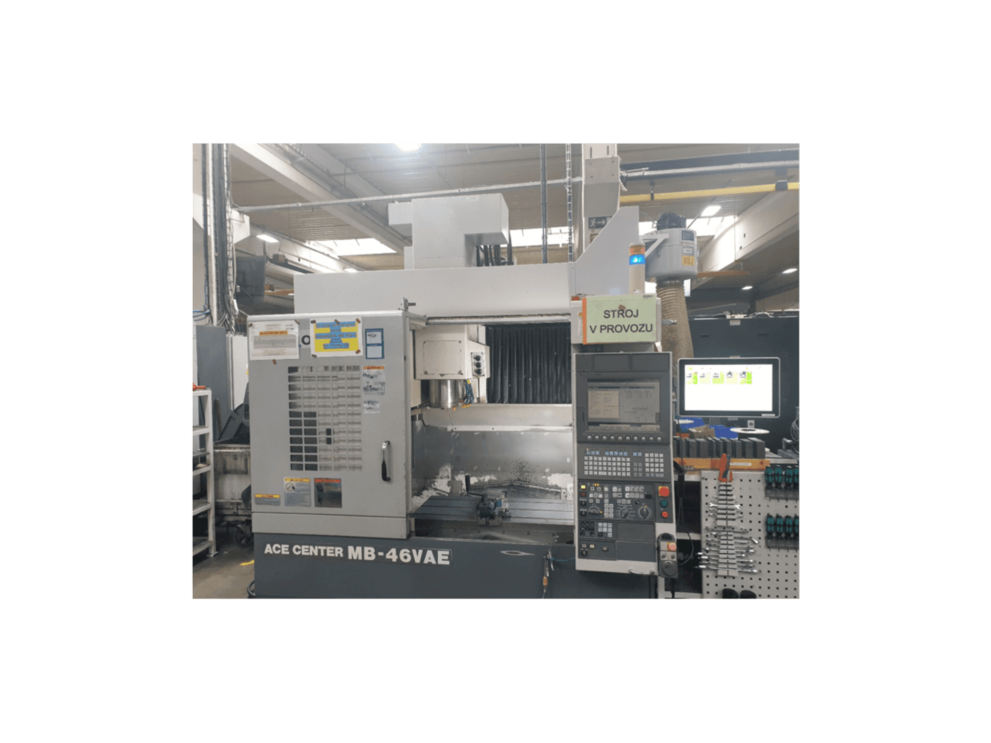 Prikaz stroja Okuma MB-46VAE sprijeda