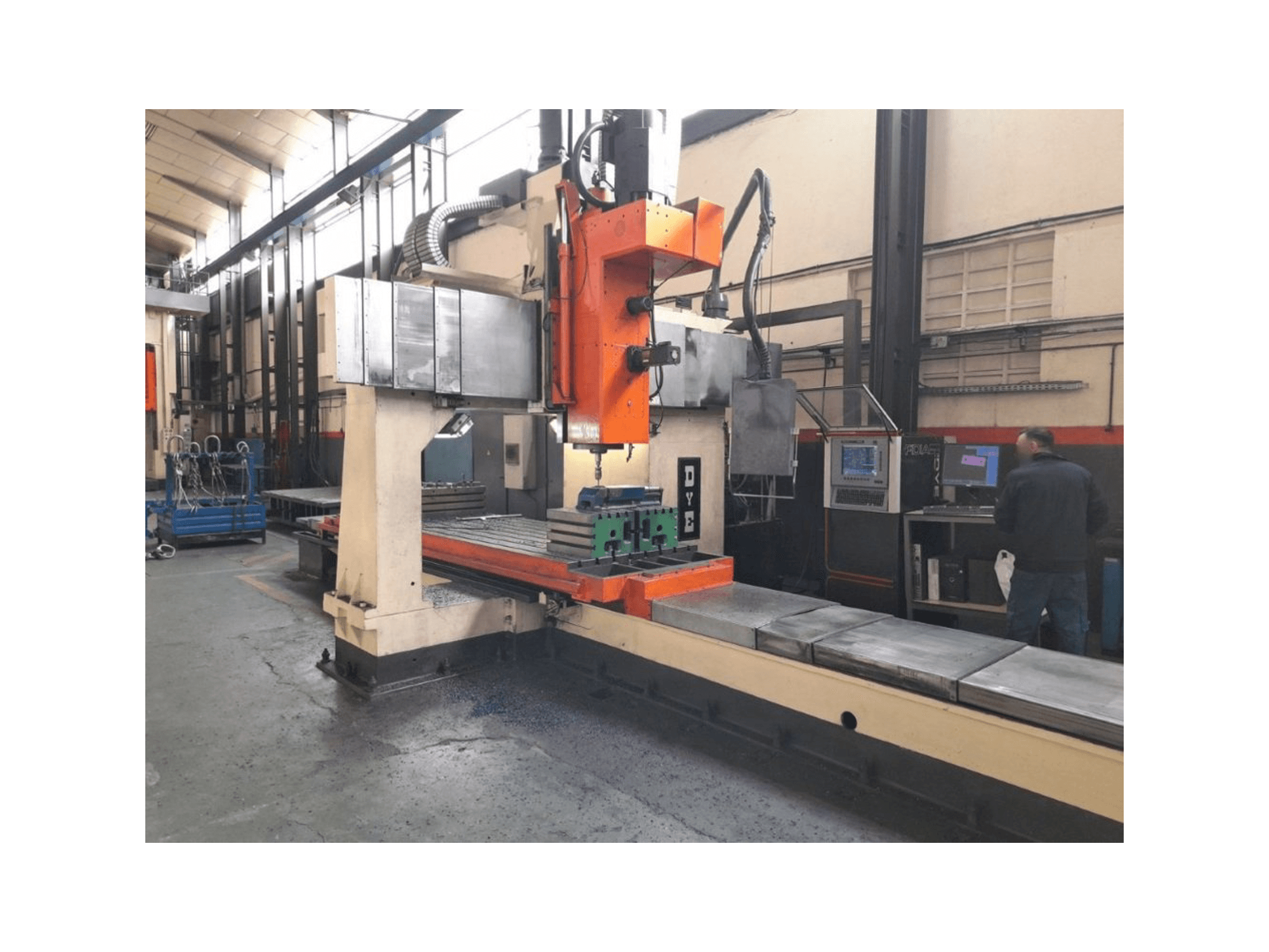 Prikaz stroja DYE FBF-C-N/C sprijeda