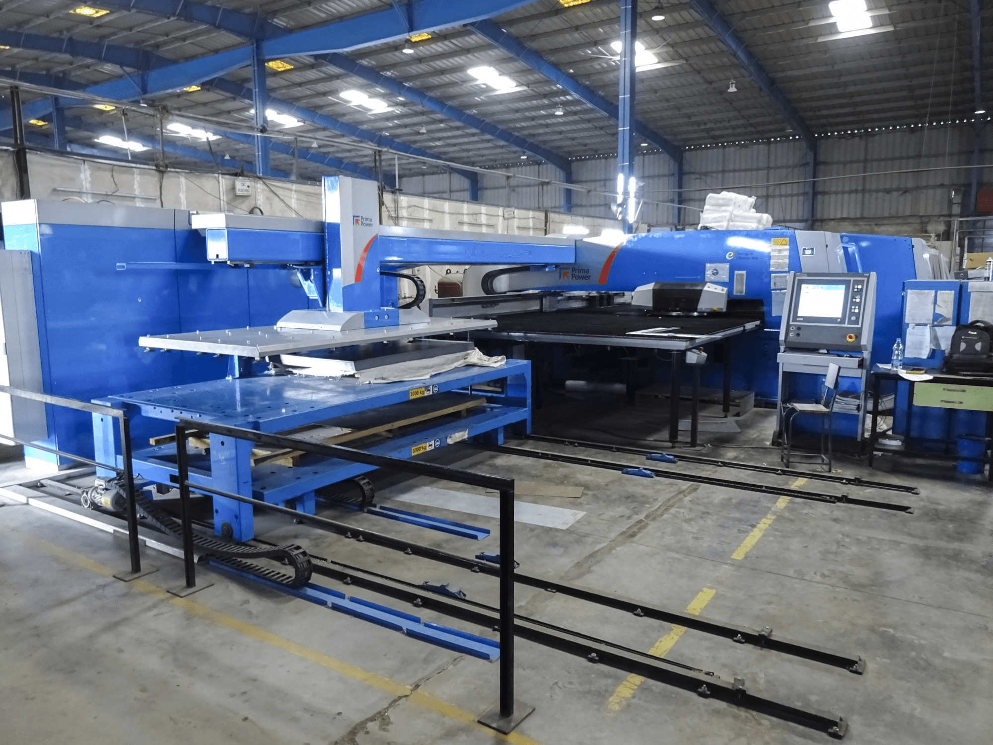 Prikaz stroja Prima Power Shear Genius e6 zdesna