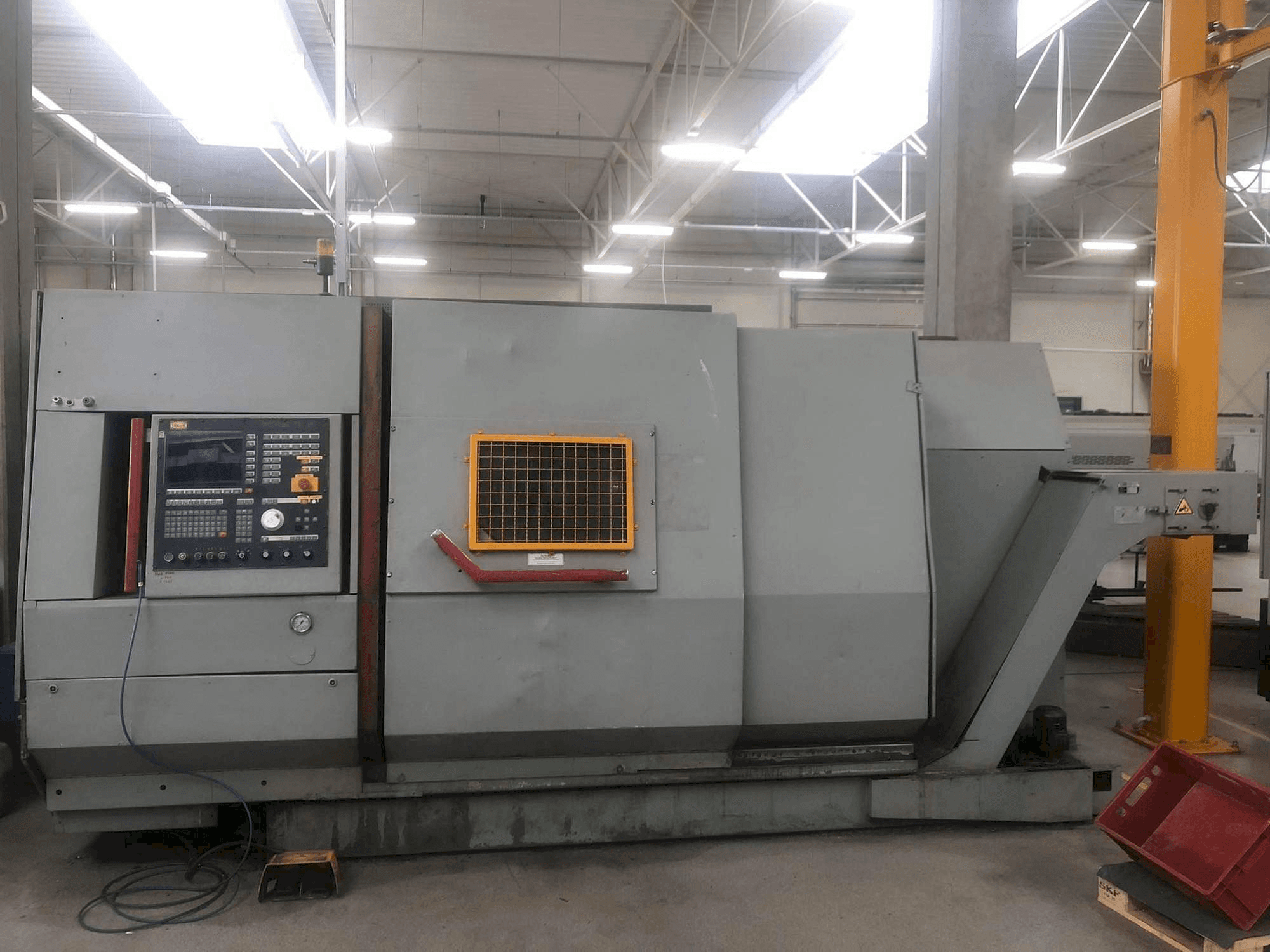 Prikaz stroja TRAUB TNA600 sprijeda