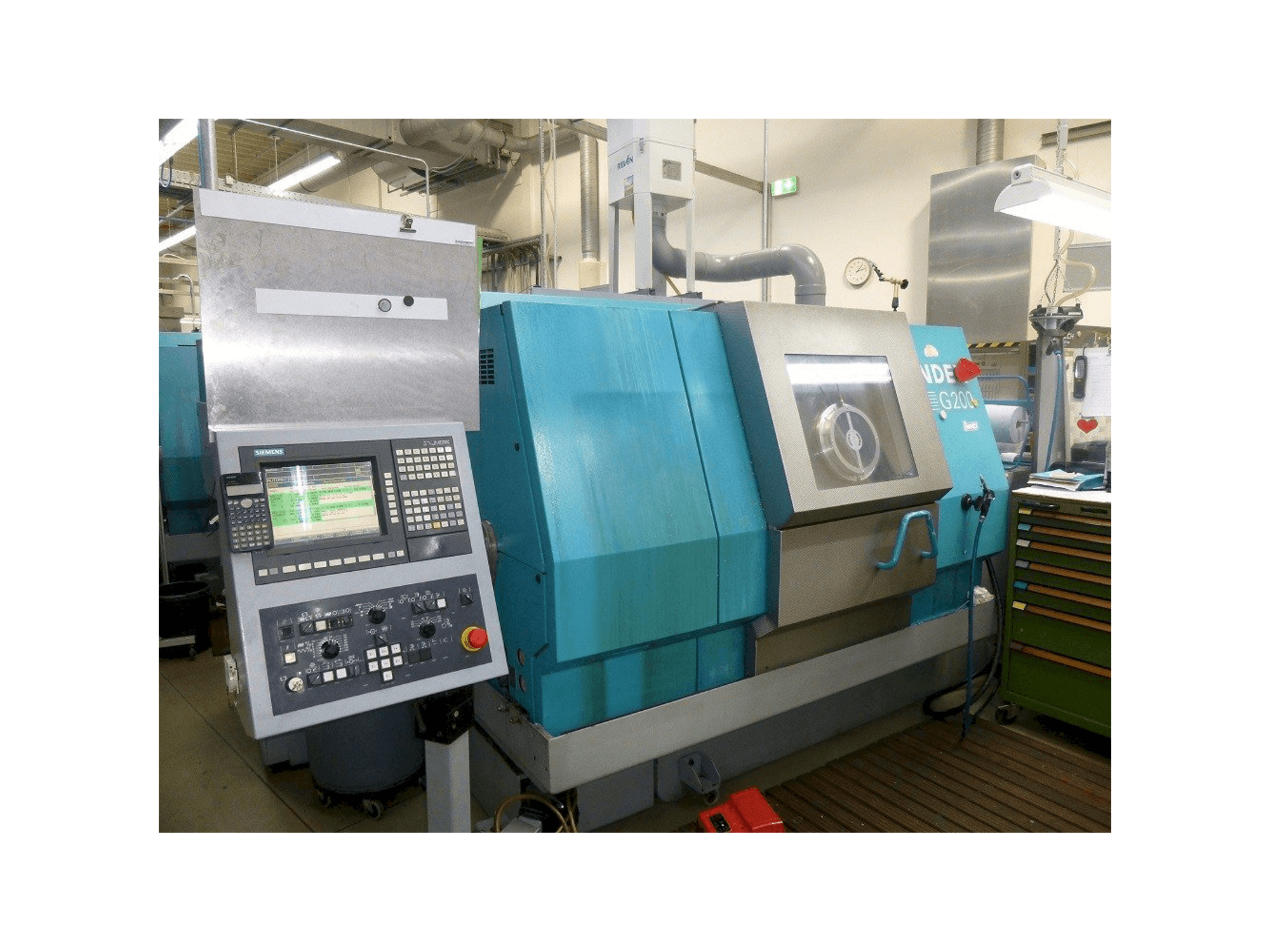 Prikaz stroja Index G200 sprijeda