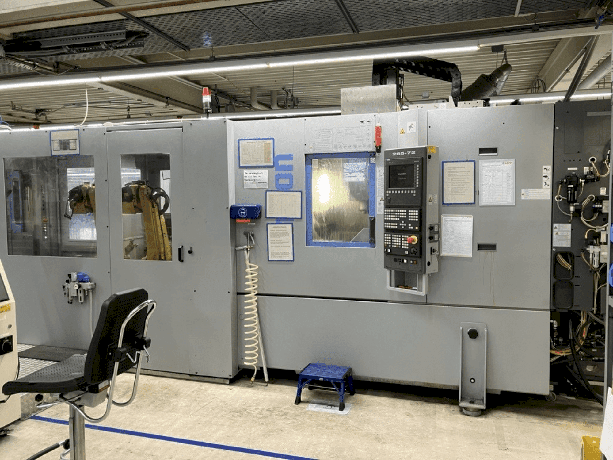 Prikaz stroja CHIRON FZ 12 KW sprijeda