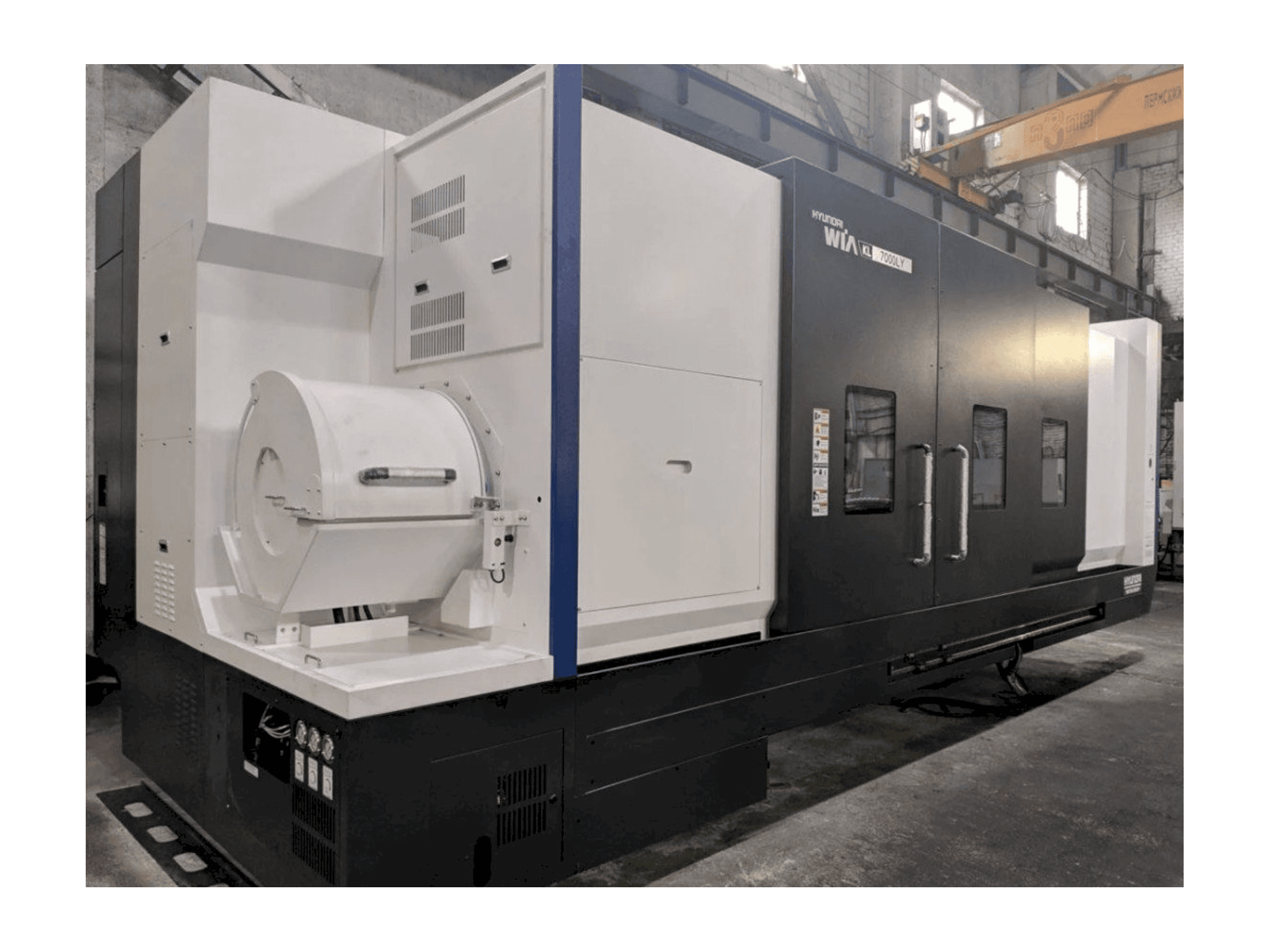 Prikaz stroja Hyundai Wia KL 7000 LY sprijeda